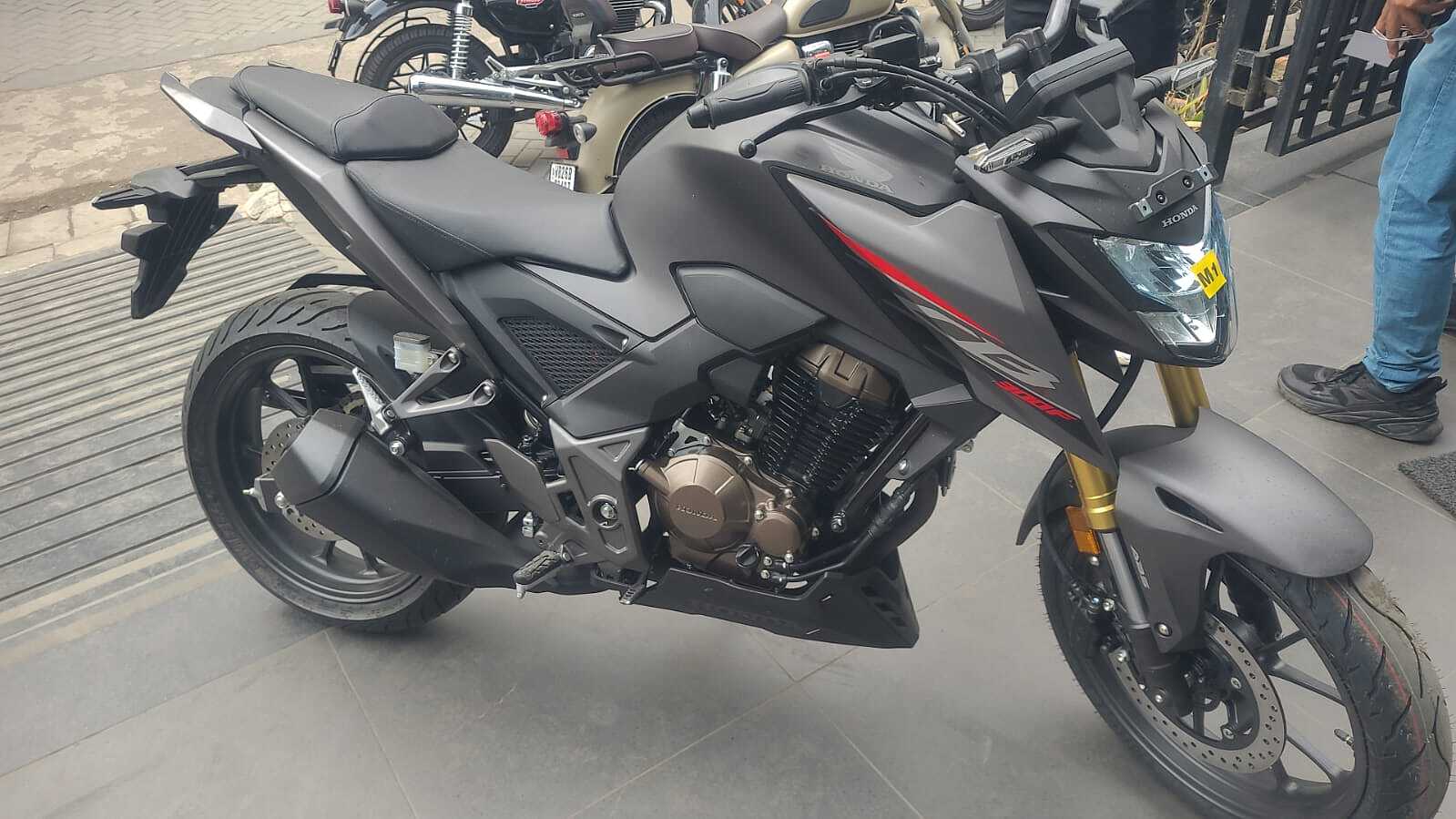 Cb300f touring deals