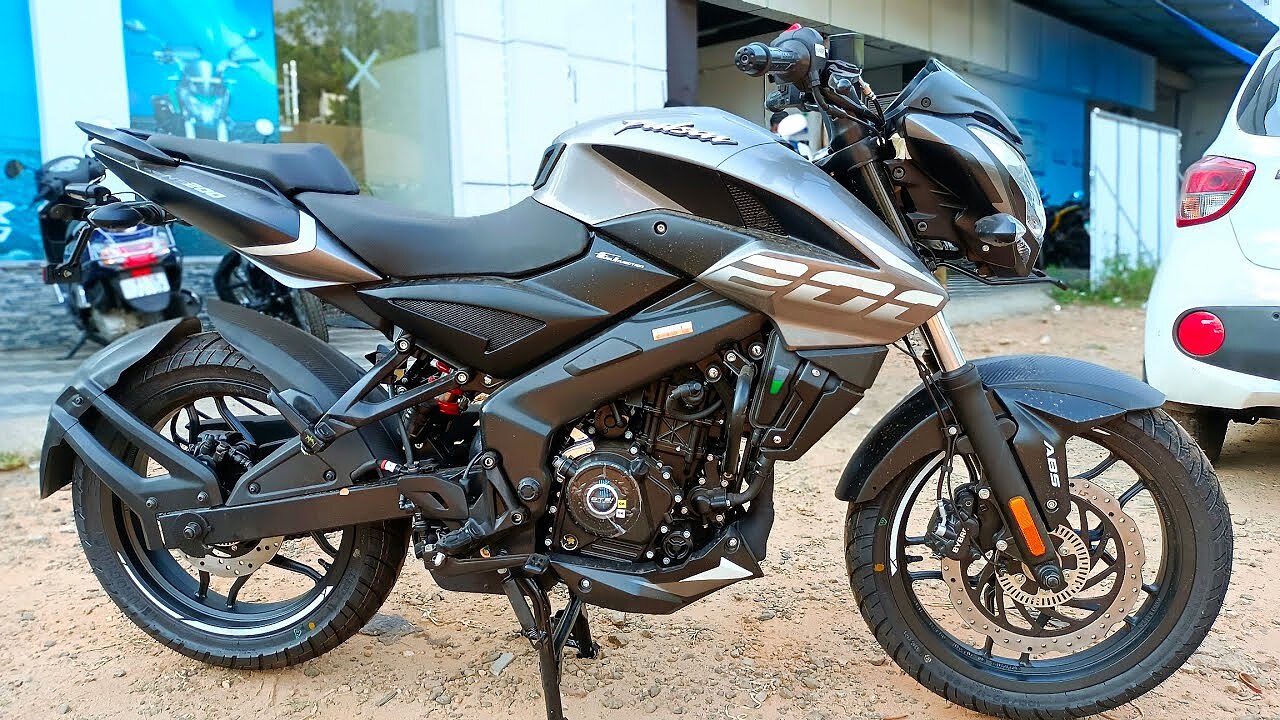 Bajaj 200 ns on deals road price