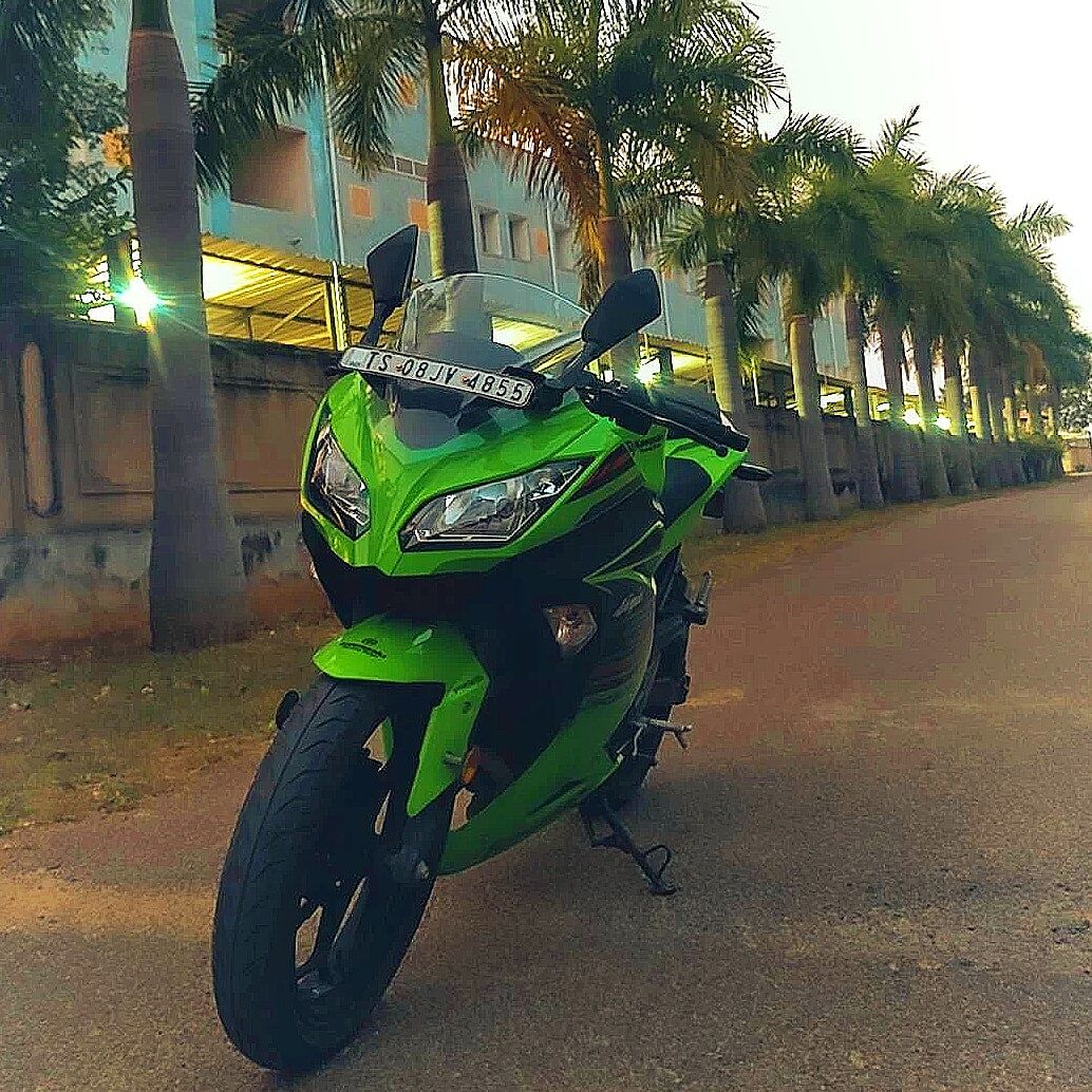 Ninja 300 store bs6 top speed