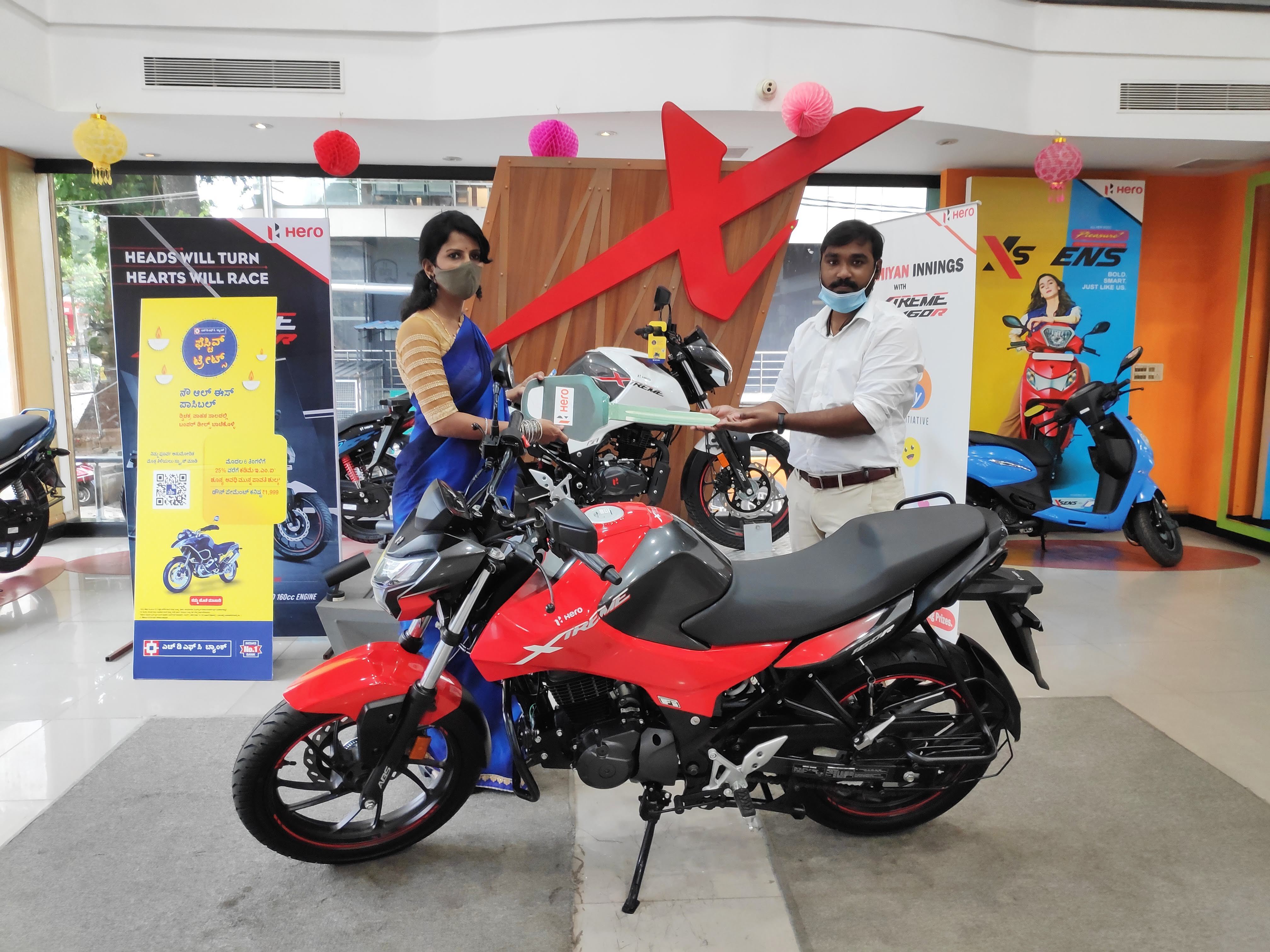 Hero xtreme 160r on sale bs6 mileage