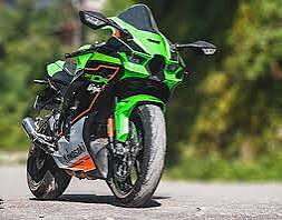 Kawasaki Ninja ZX-10R Price in Kanpur, Ninja ZX-10R On Road Price 