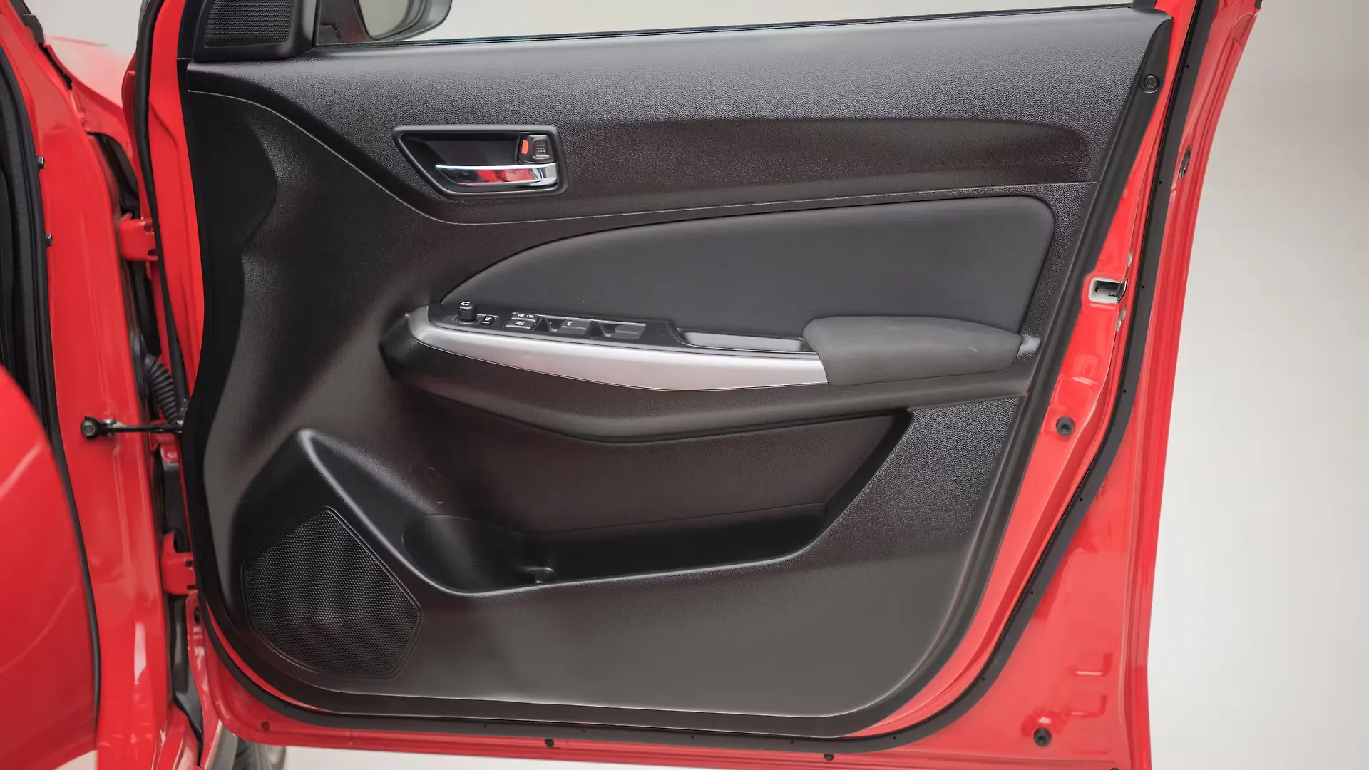 Swift [20182021] Front Right Door Pad Image, Swift [20182021] Photos