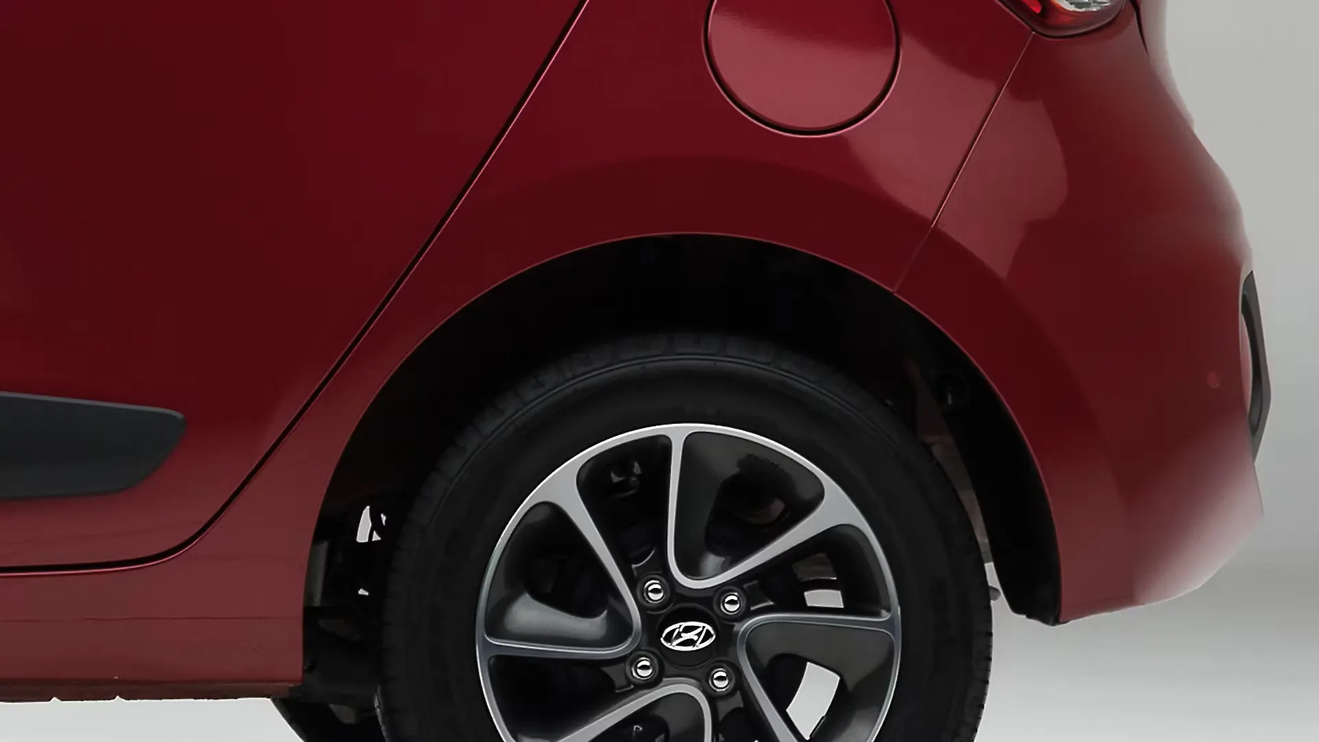 Grand i10 Rear Fender Image, Grand i10 Photos in India CarWale