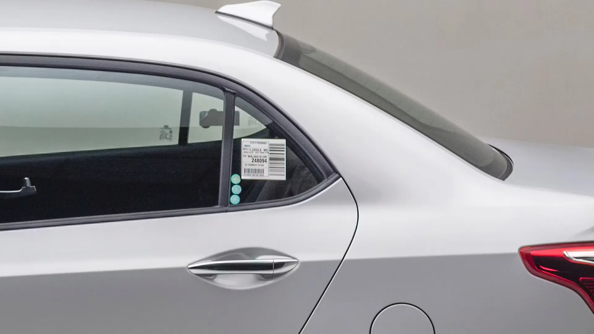 Xcent Rear Quarter Glass Image, Xcent Photos in India CarWale