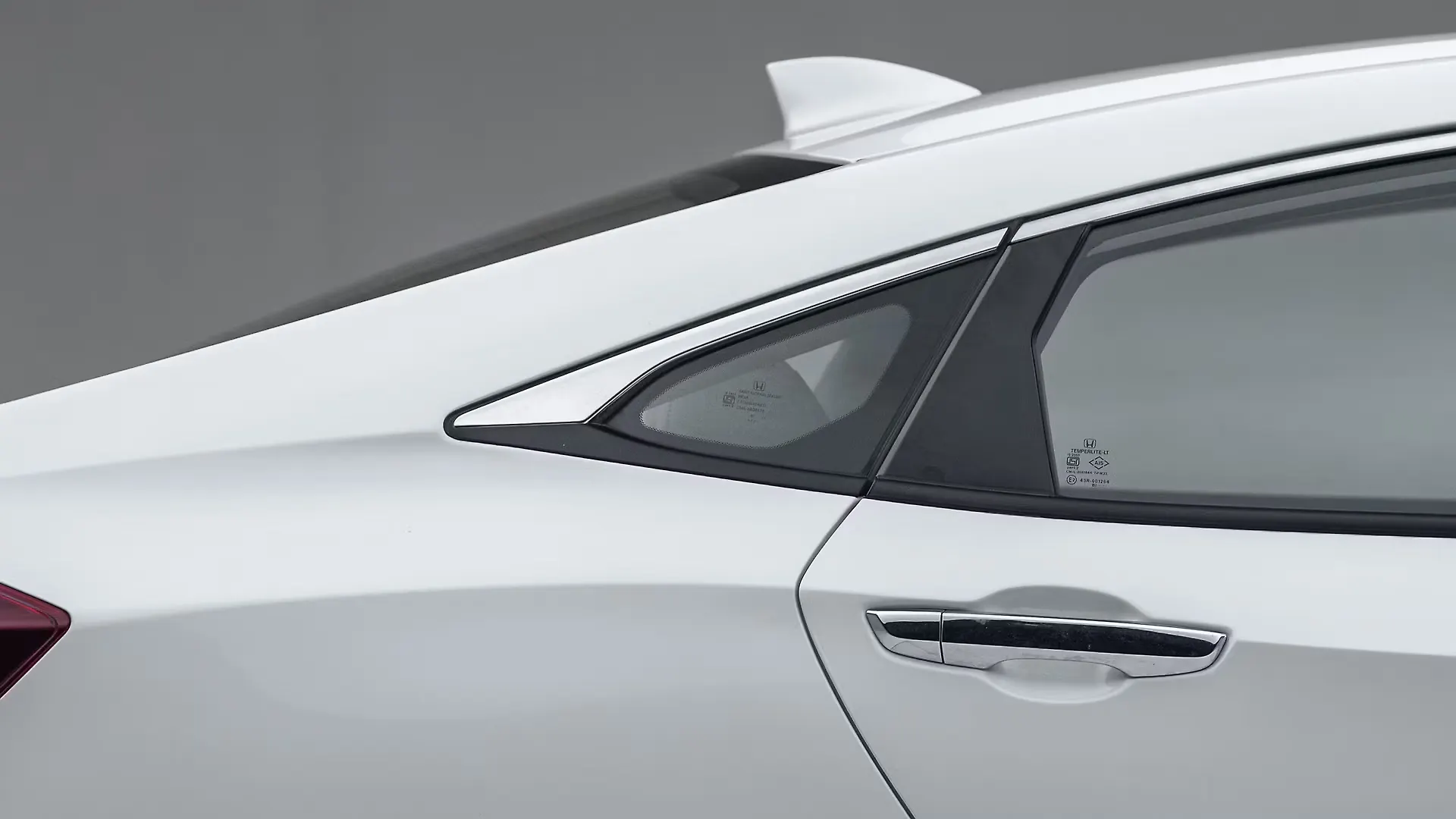 Civic Rear Quarter Glass Image, Civic Photos in India CarWale