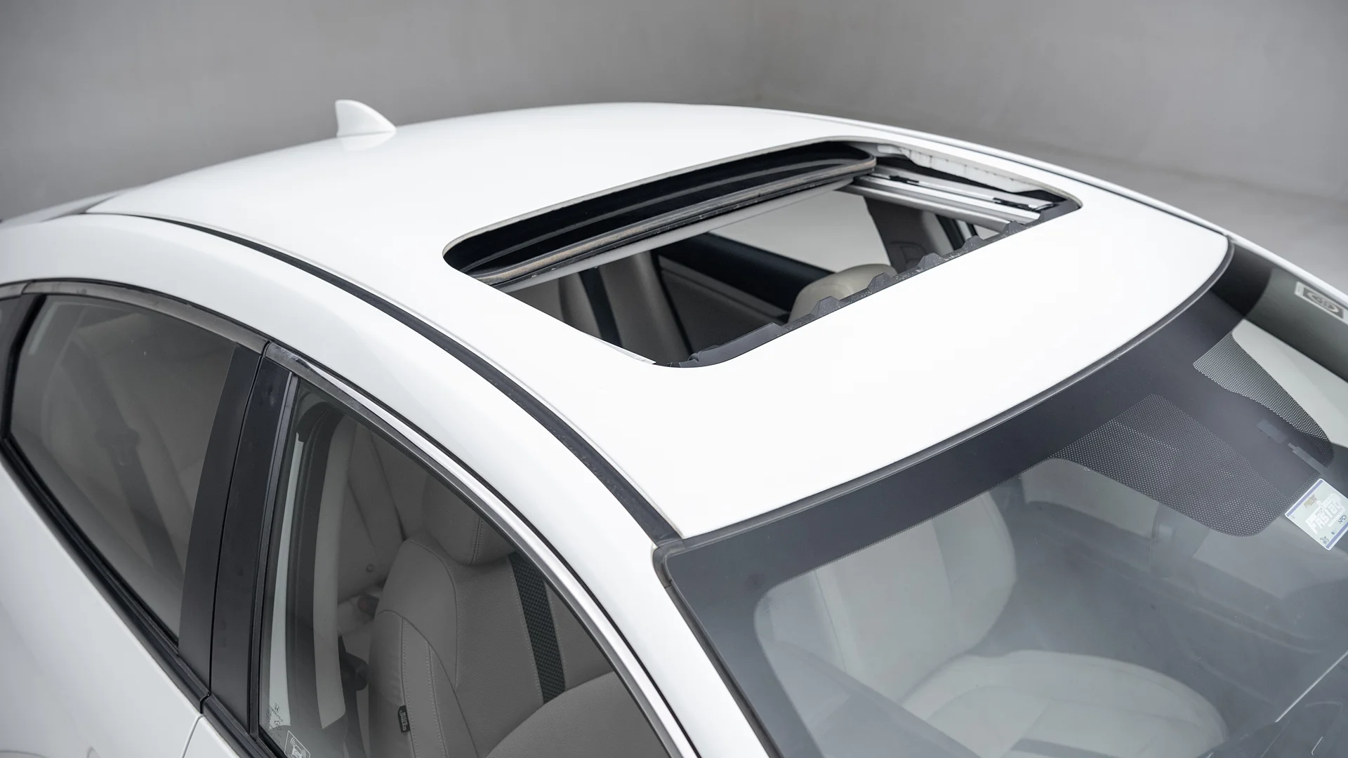 Civic Sunroof/Moonroof Image, Civic Photos in India CarWale