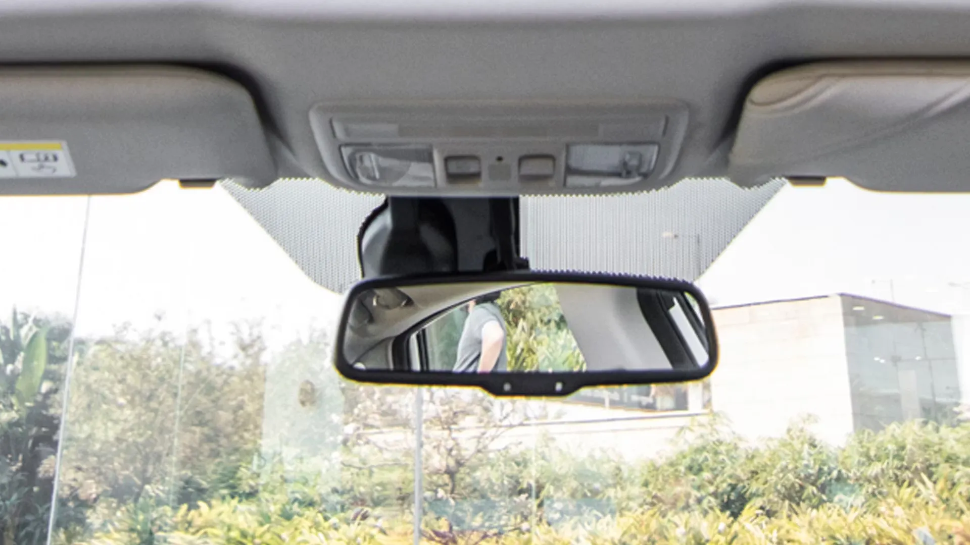 Civic Inner Rear View Mirror Image, Civic Photos in India CarWale