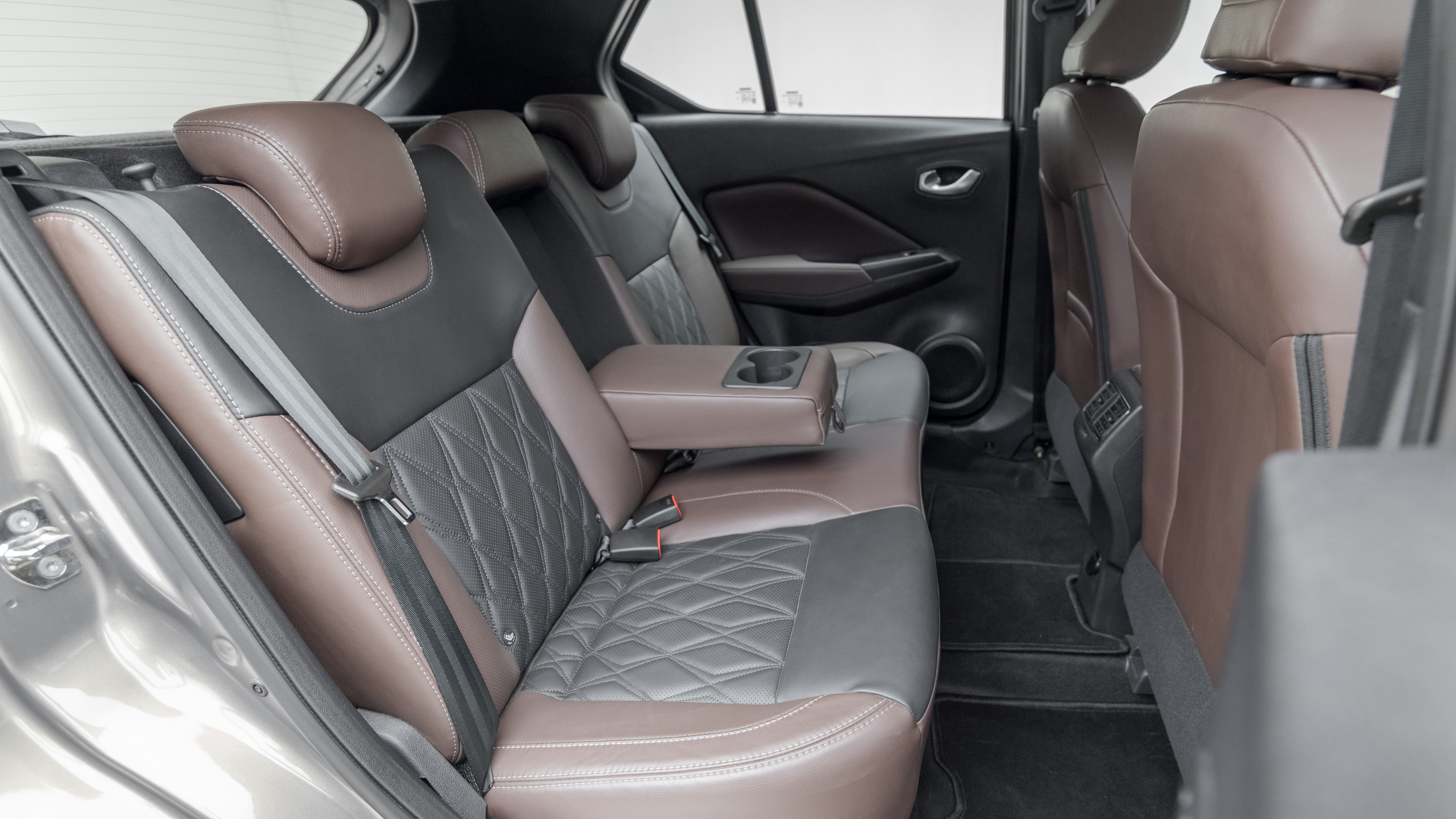 nissan kicks 2019 seat covers