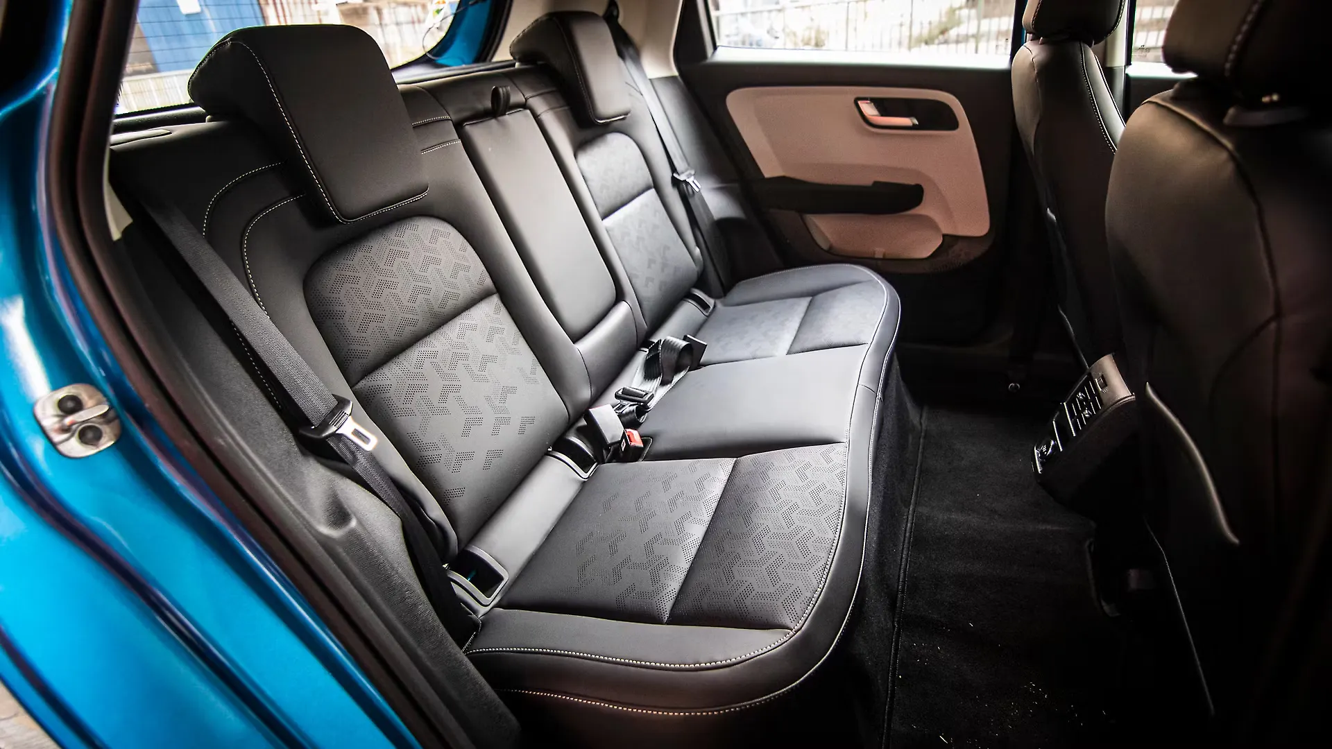 Altroz Rear Seats Image, Altroz Photos in India CarWale