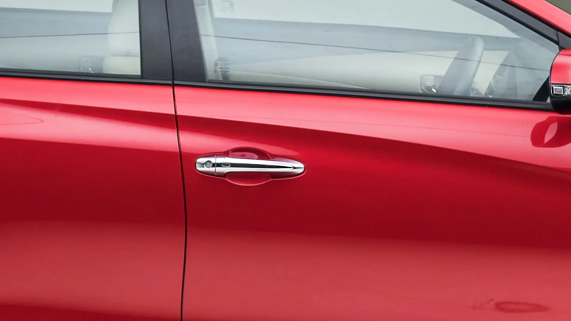 Yaris Front Door Handle Image, Yaris Photos in India CarWale