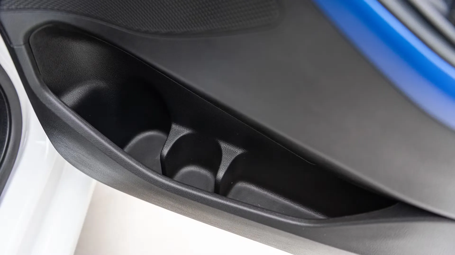 Figo Driver Side Front Door Pocket Image, Figo Photos in India CarWale