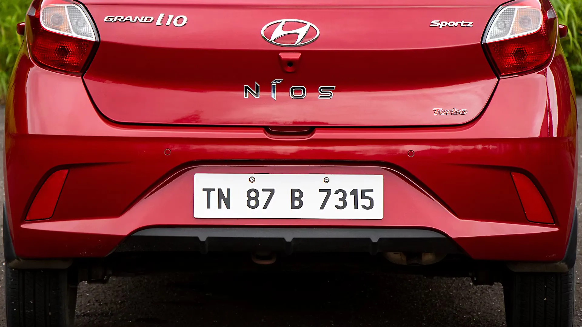 Grand i10 Nios Rear Bumper Image, Grand i10 Nios Photos in India CarWale