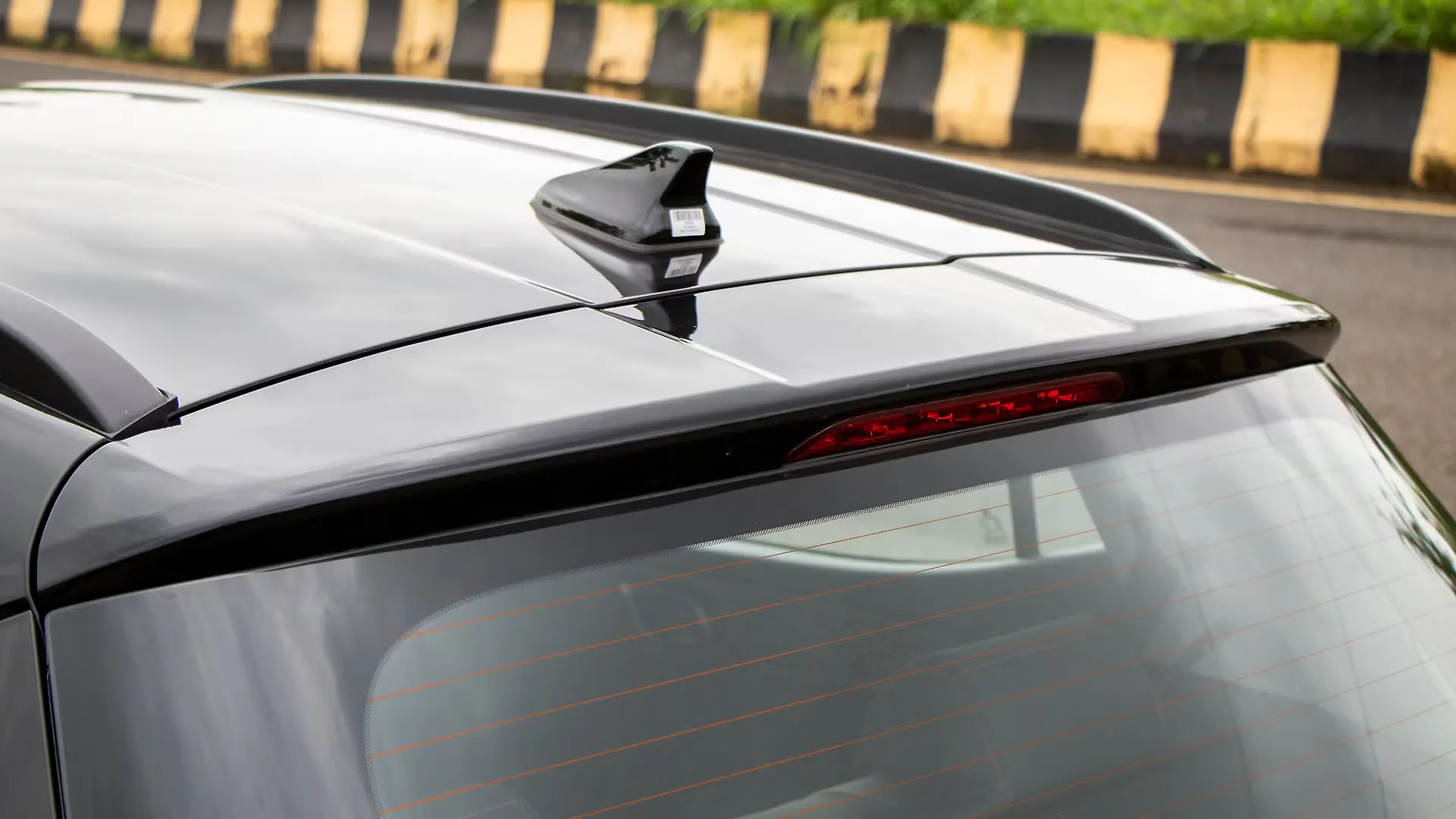 Grand i10 Nios Rear Spoiler Image, Grand i10 Nios Photos in India CarWale
