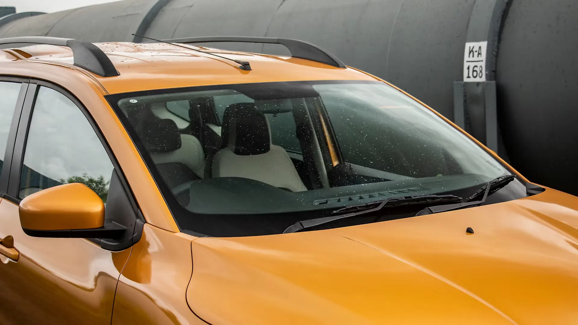 Triber Front Windshield/Windscreen Image, Triber Photos in India CarWale