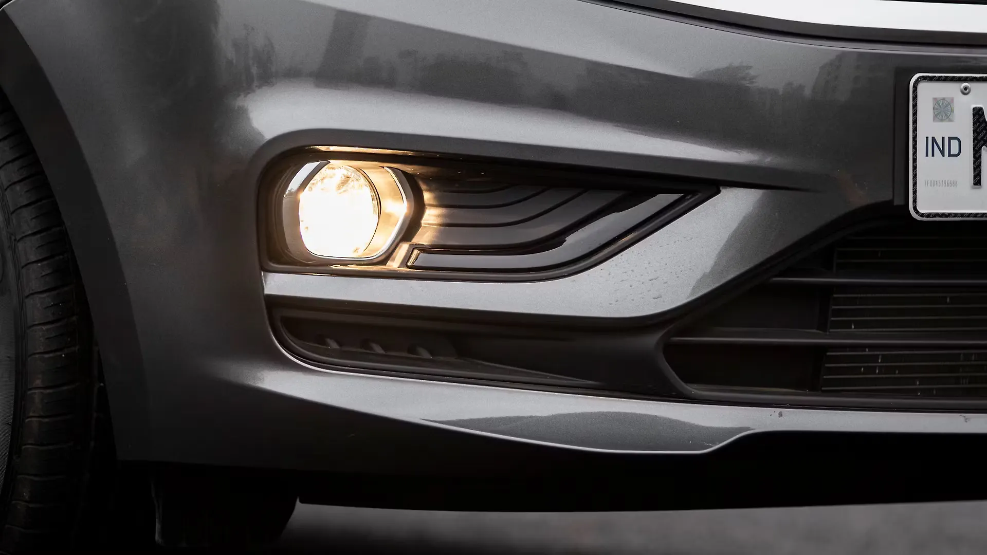 Tiago Front Fog Lamp Image, Tiago Photos in India CarWale