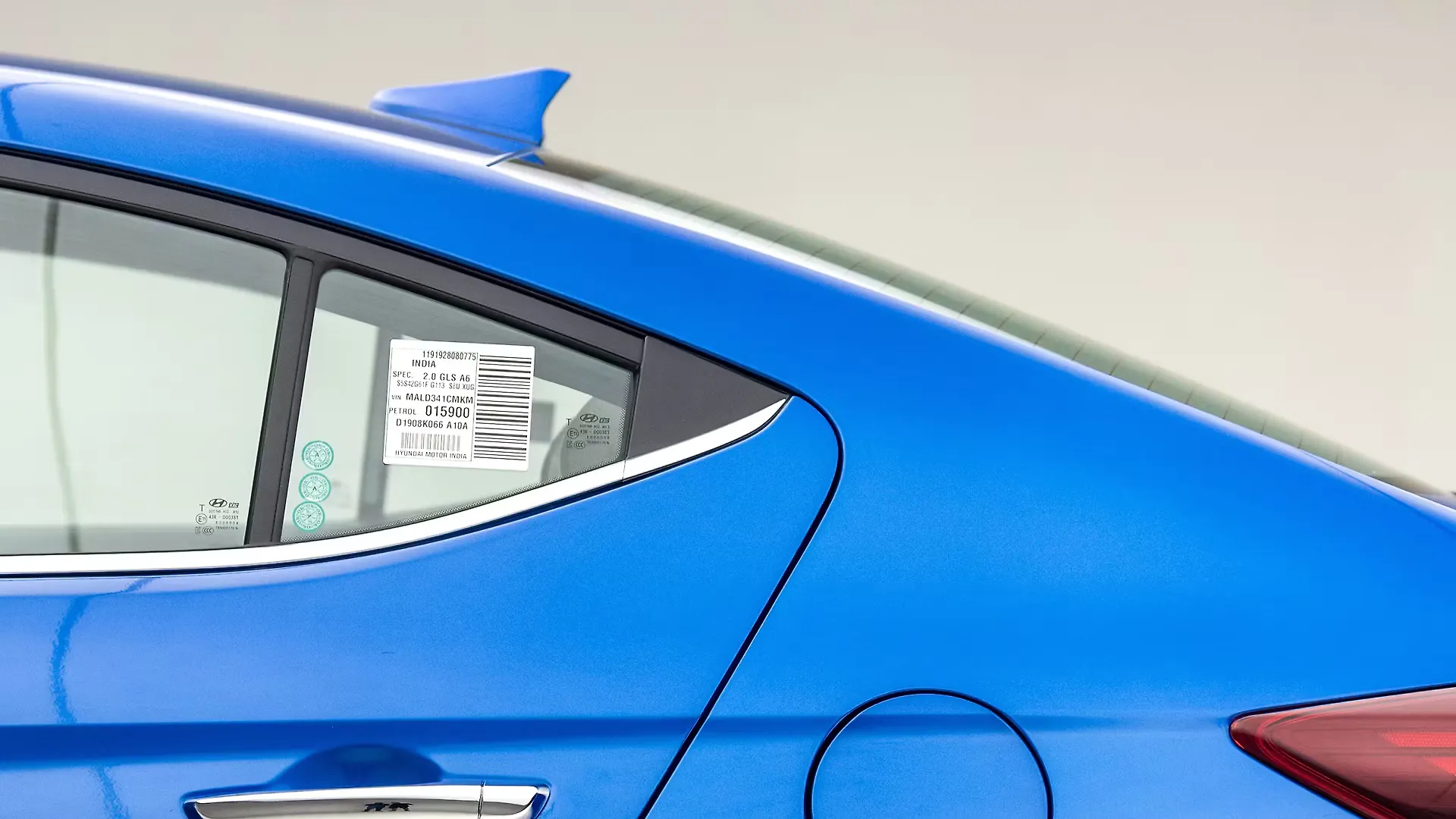 Elantra Rear Quarter Glass Image, Elantra Photos in India CarWale