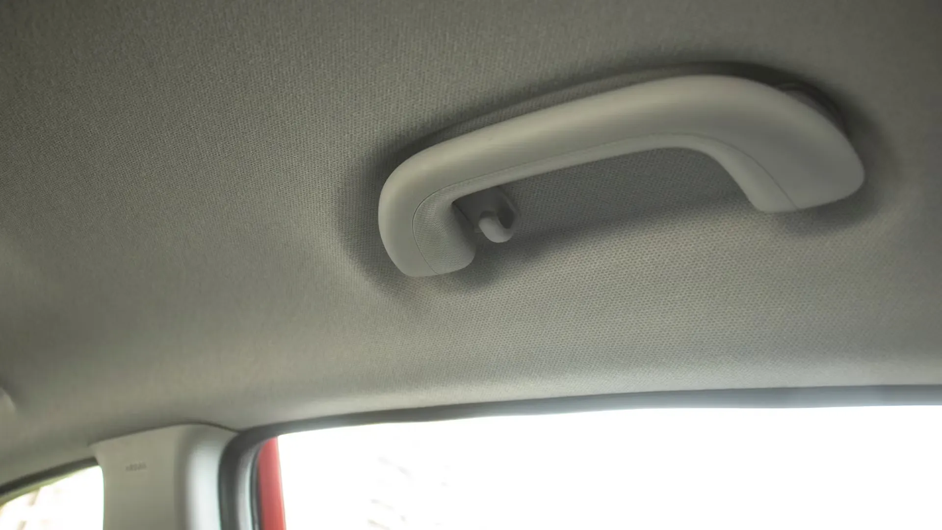 Verna Coat Hooks Image, Verna Photos in India CarWale