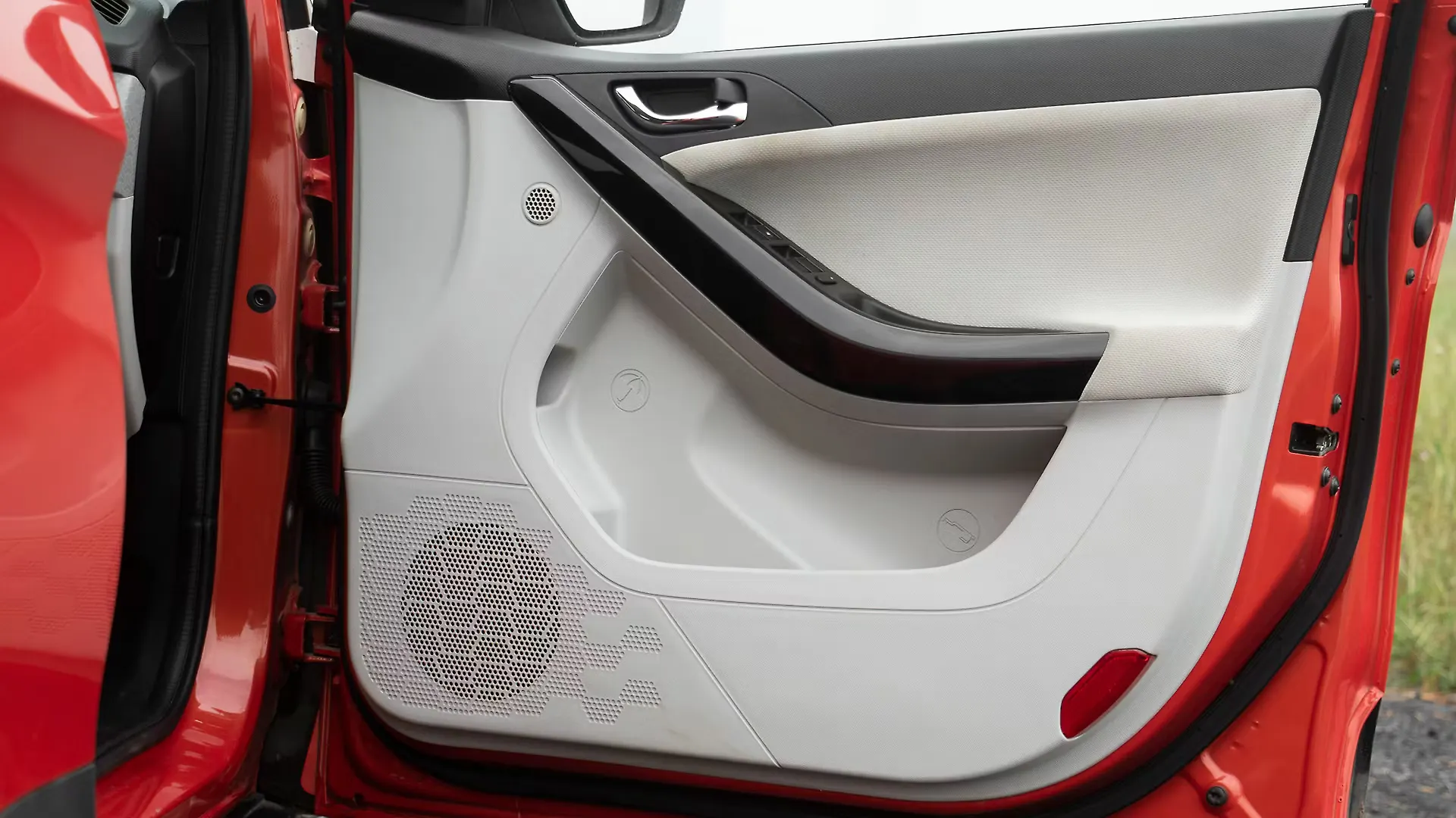 Nexon Front Right Door Pad Image, Nexon Photos in India CarWale