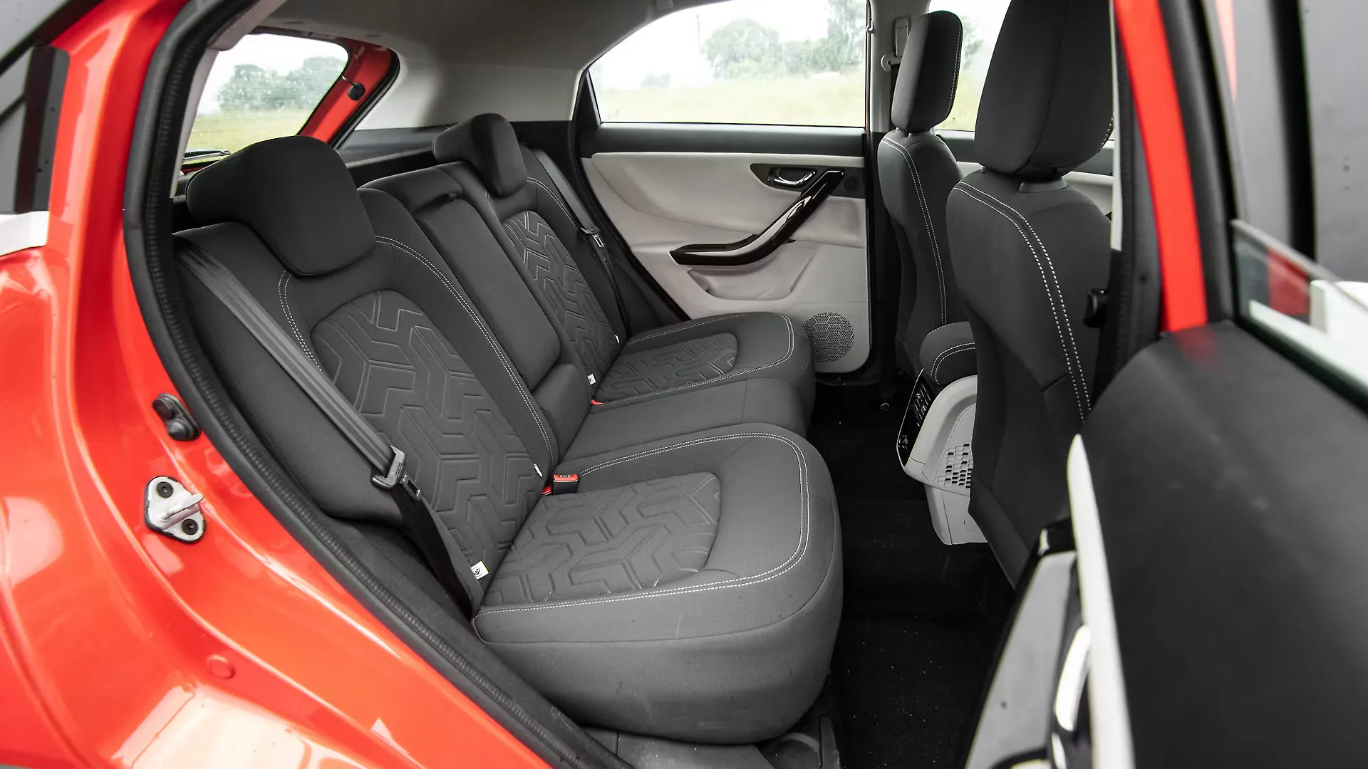 Nexon Rear Seats Image Nexon Photos In India CarWale nexon-rear-seats-image-nexon-photos-in-india-carwale