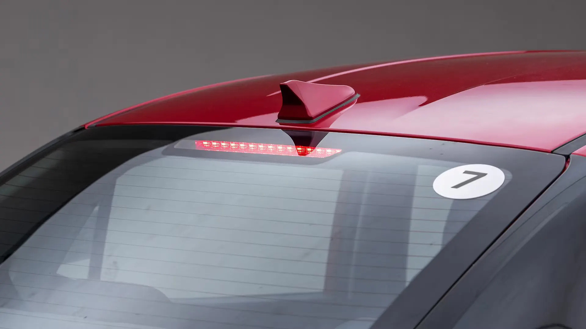 Aura Rear High Mounted Stop Lamp Image, Aura Photos in India CarWale