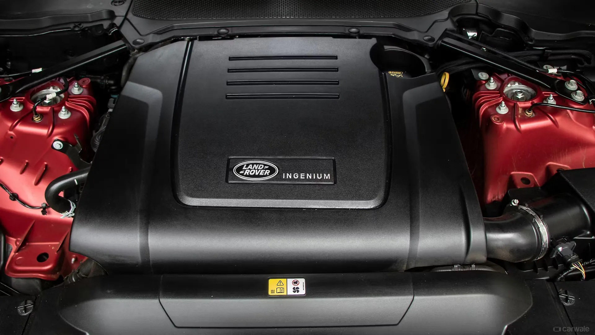 Range Rover Sport Engine Image, Range Rover Sport Photos in India - CarWale