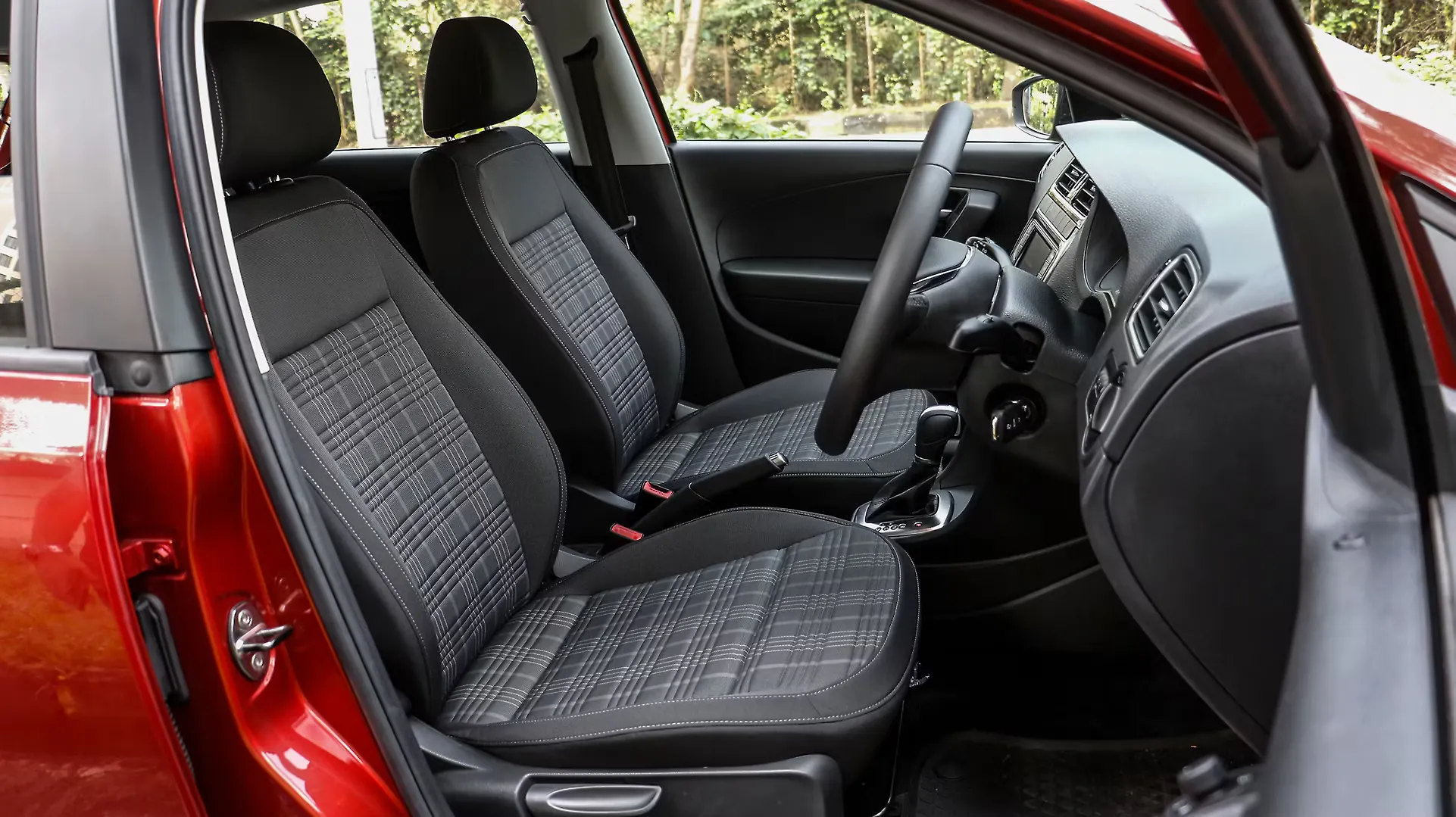 polo gt seats
