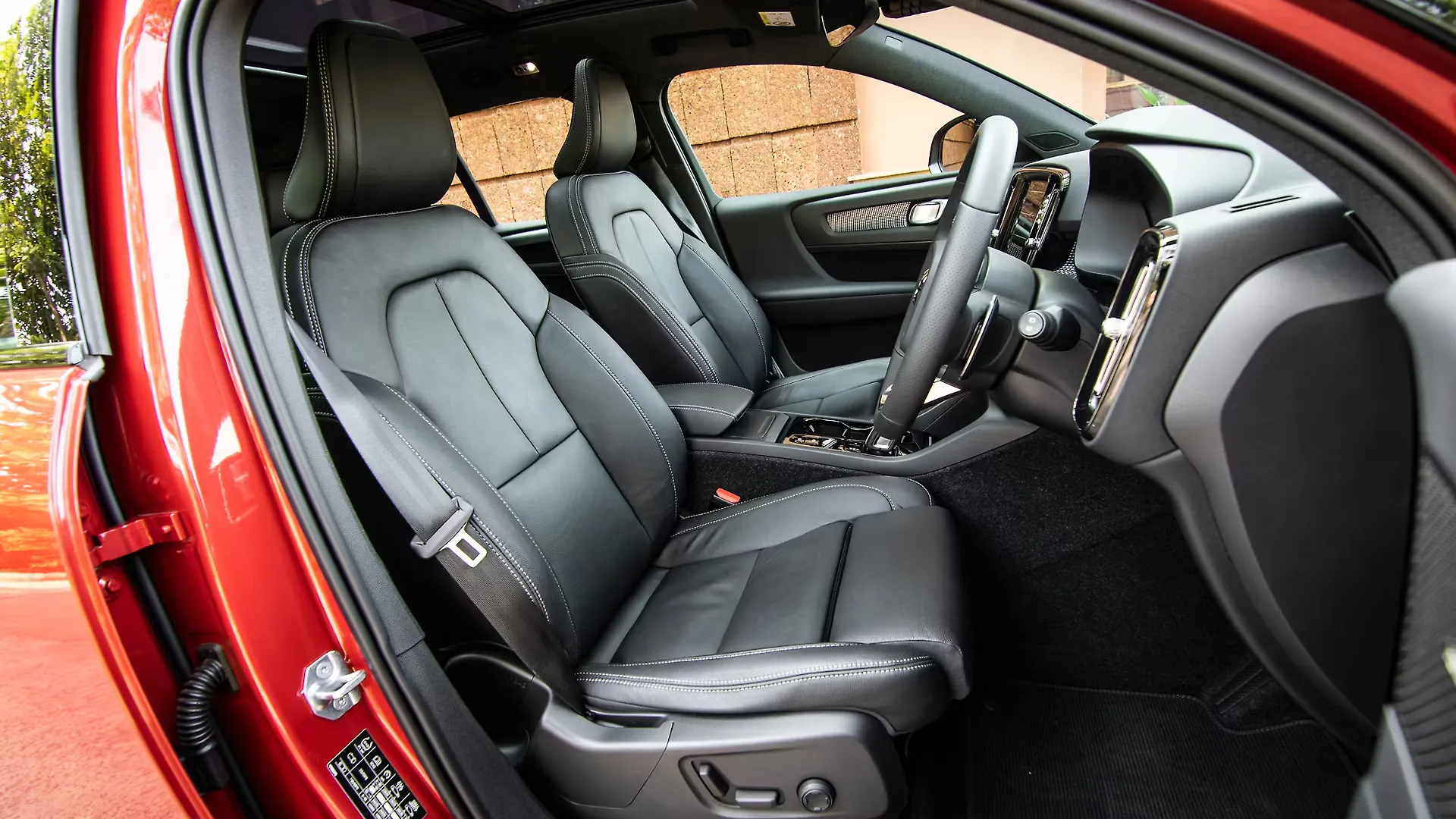 Volvo Xc40 Interior India XC40 Interior Image, XC40 Photos in India - CarWale