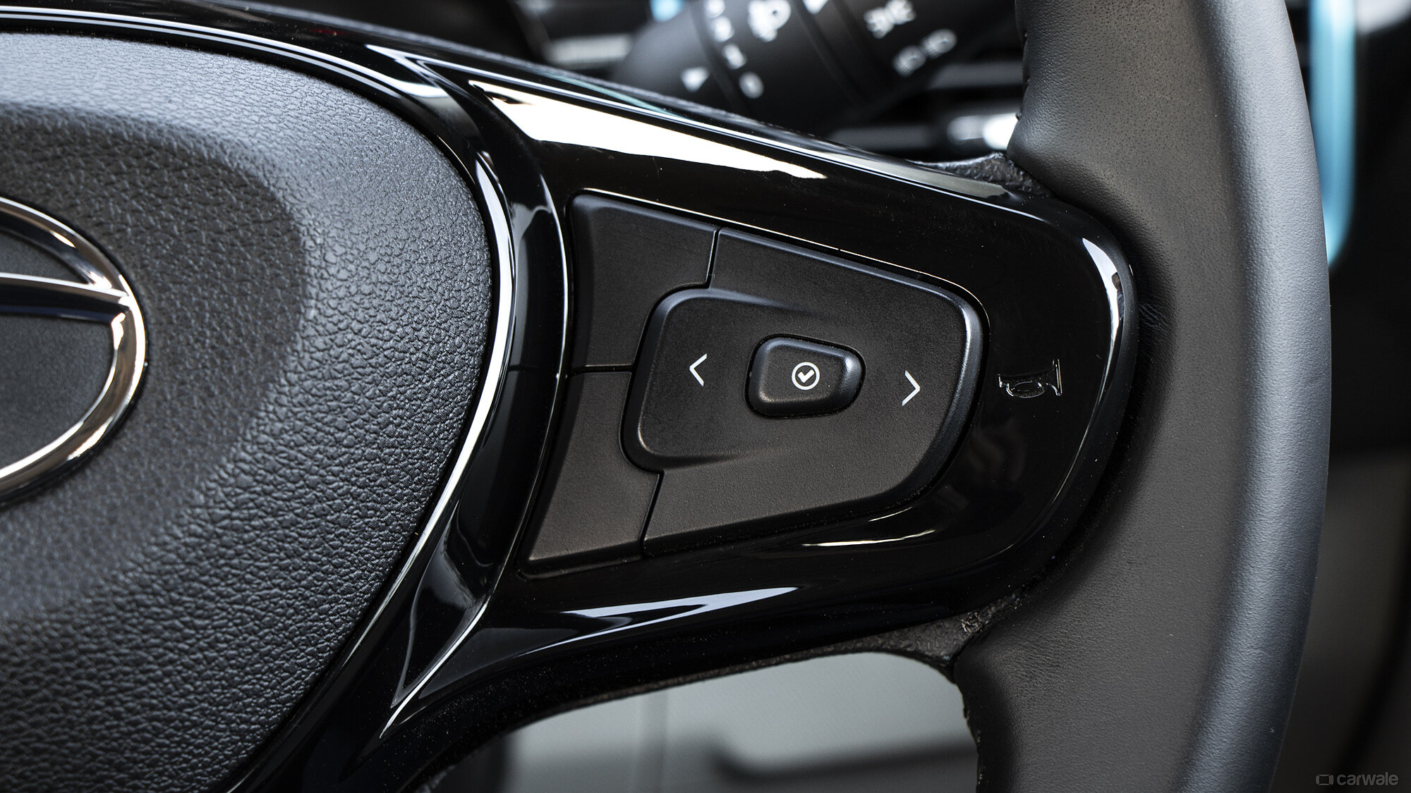 Nexon EV Steering Wheel Image, Nexon EV Photos in India - CarWale