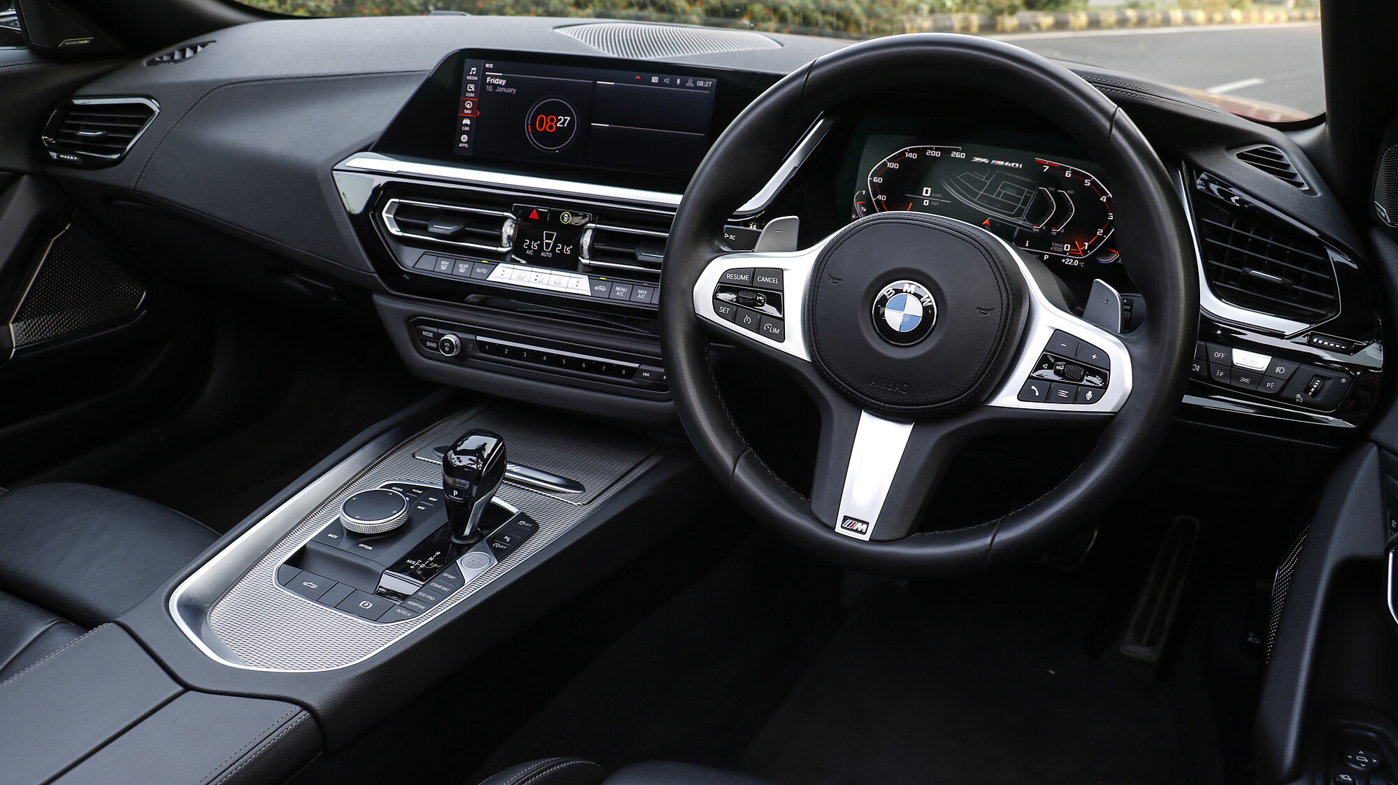 Z4 Dashboard Image, Z4 Photos in India - CarWale