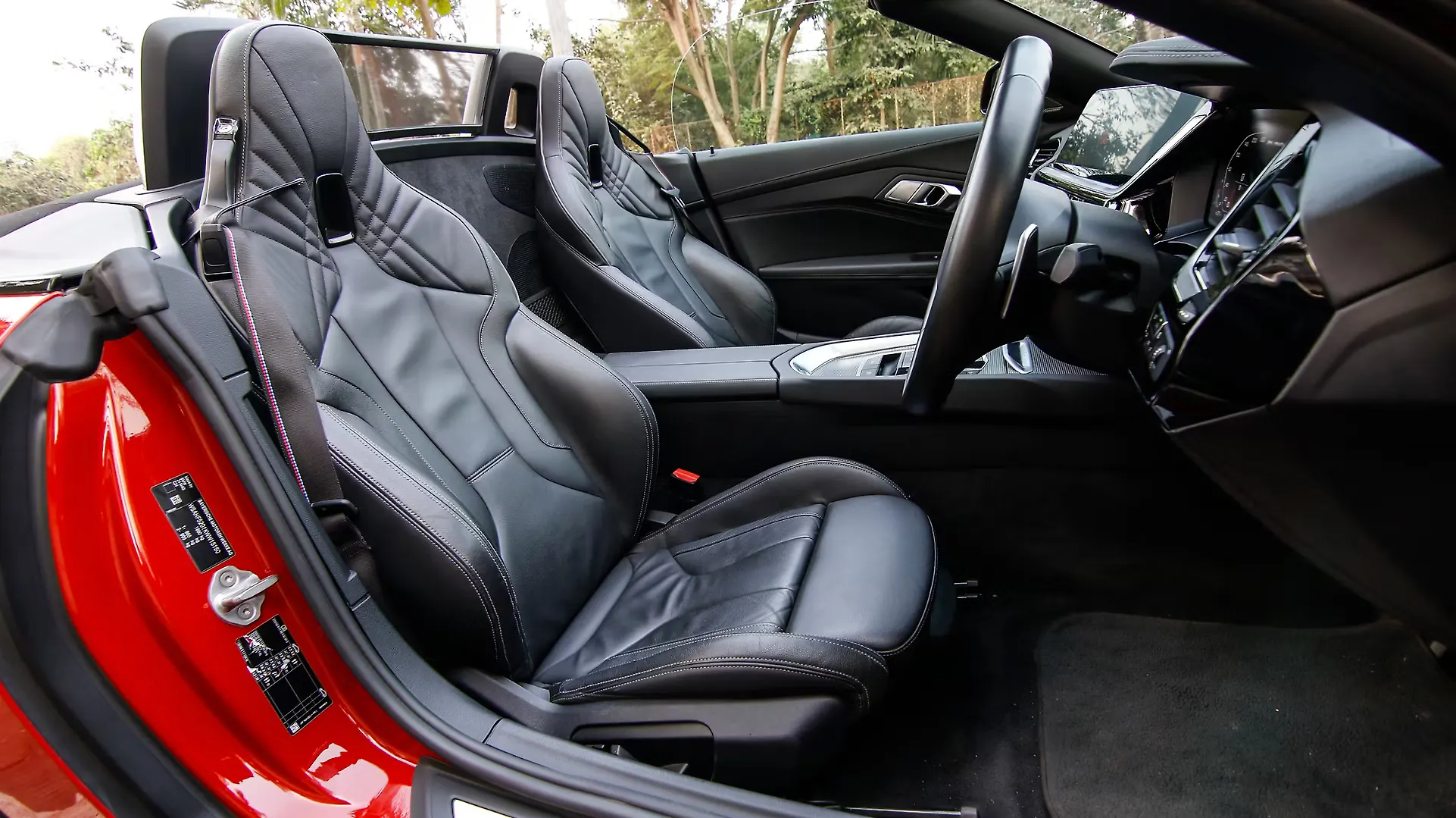Z4 FrontSeats Image, Z4 Photos in India CarWale