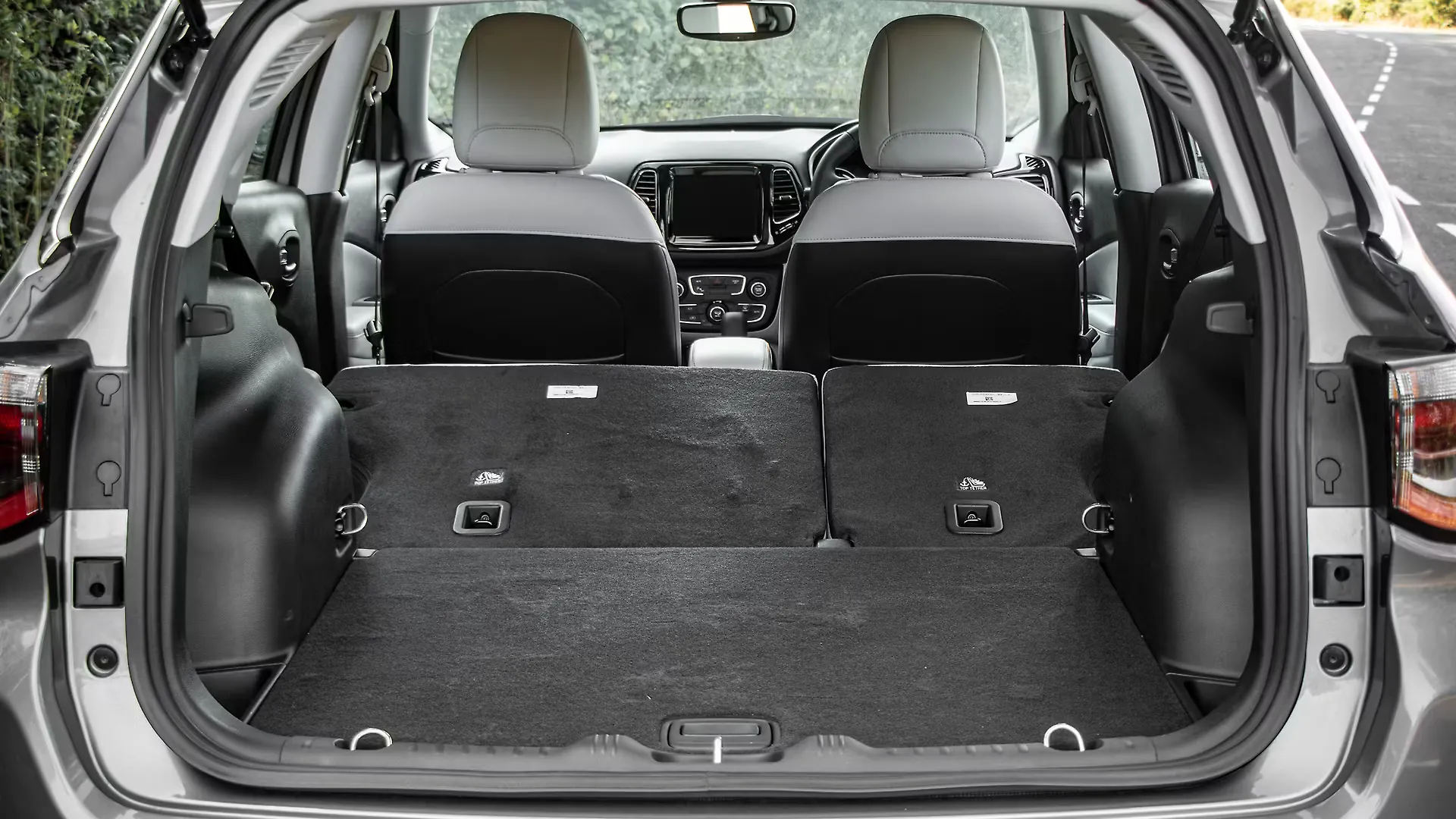 Compass Boot Space Image, Compass Photos in India CarWale