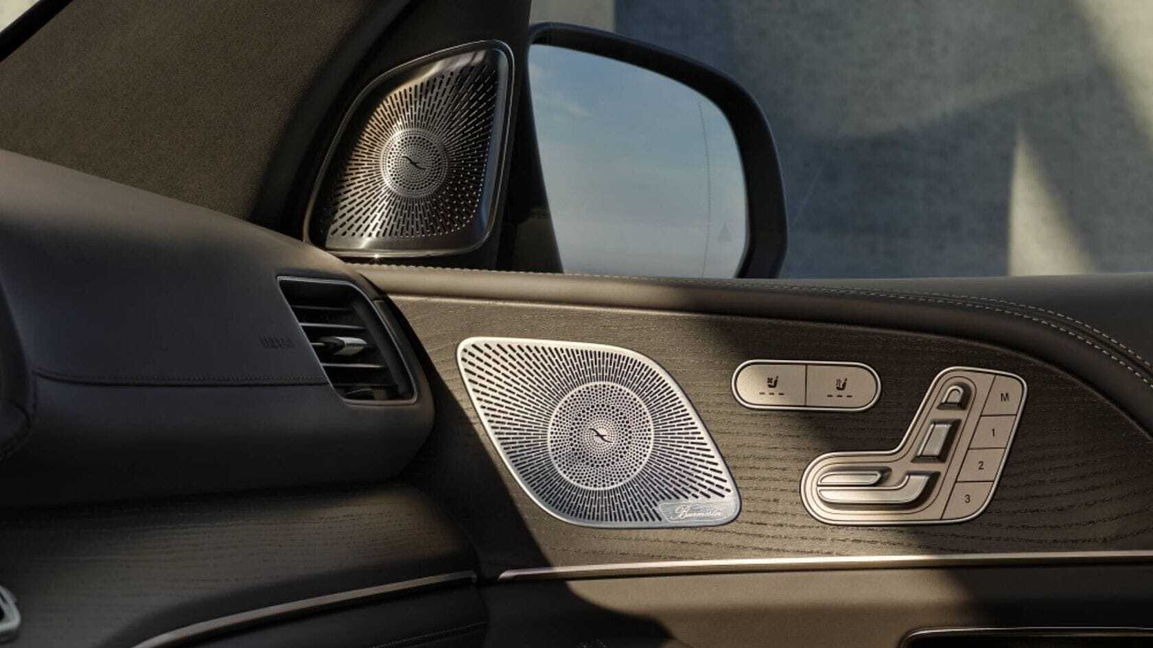 GLS Rear Speakers Image, GLS Photos in India CarWale