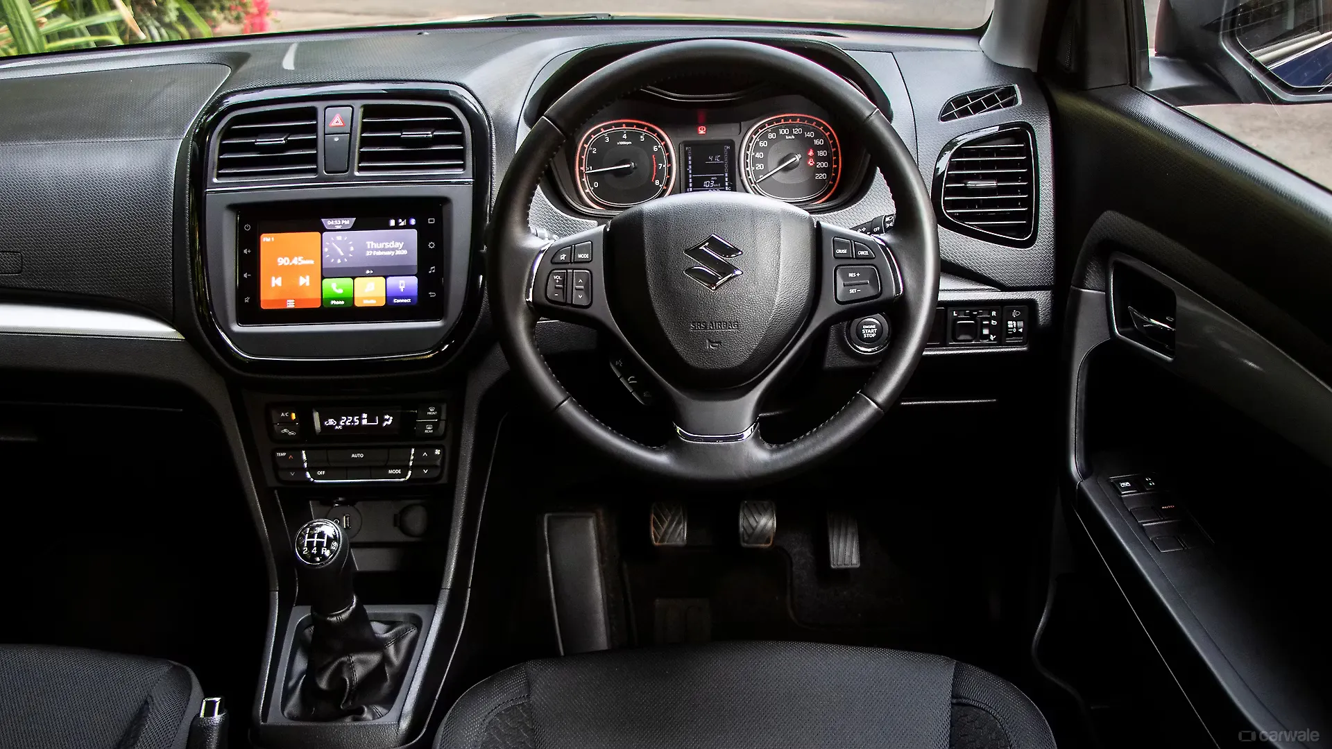 Vitara Brezza Steering Wheel Image, Vitara Brezza Photos in India CarWale