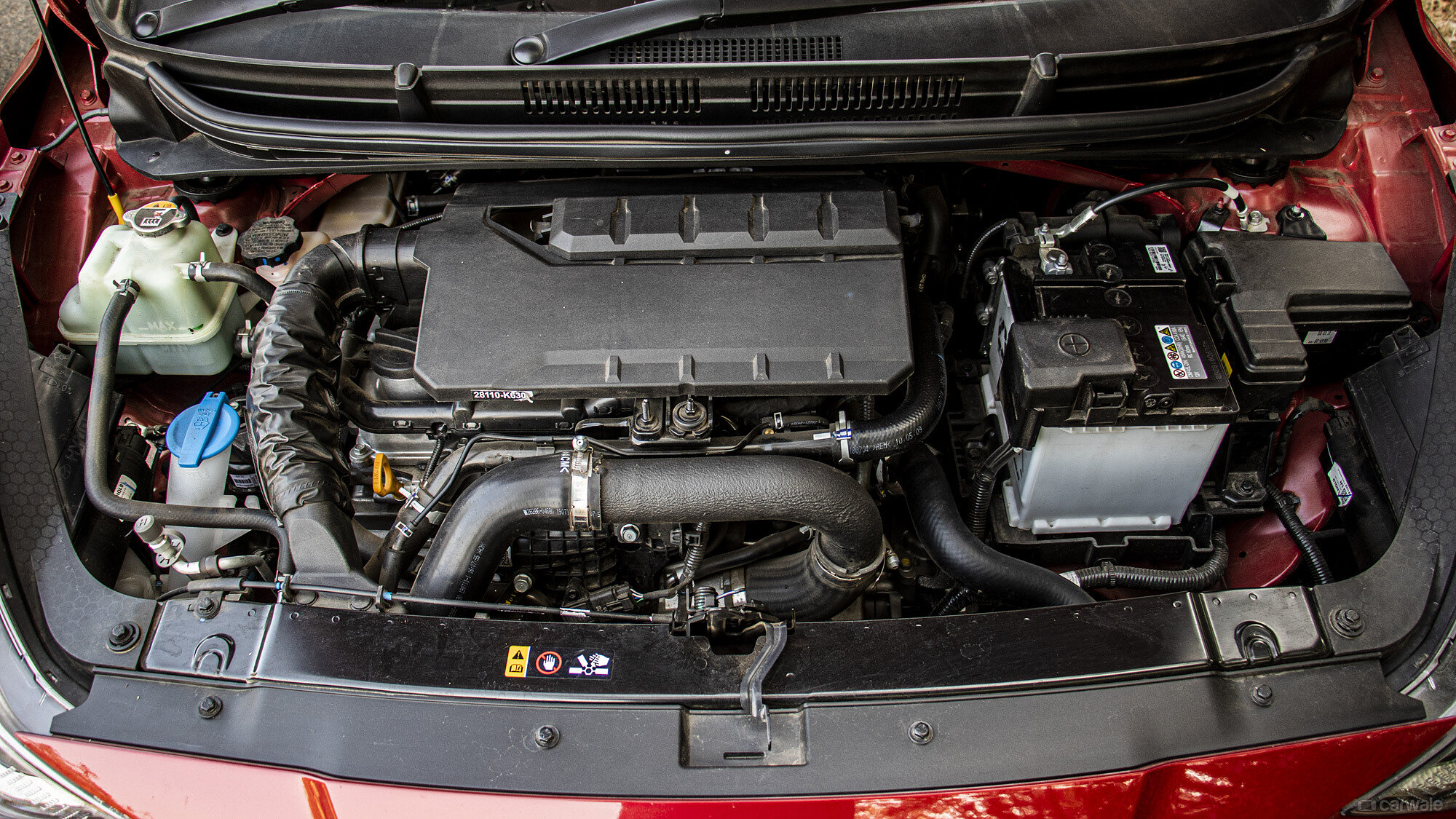 Aura Engine Bay Image, Aura Photos in India - CarWale