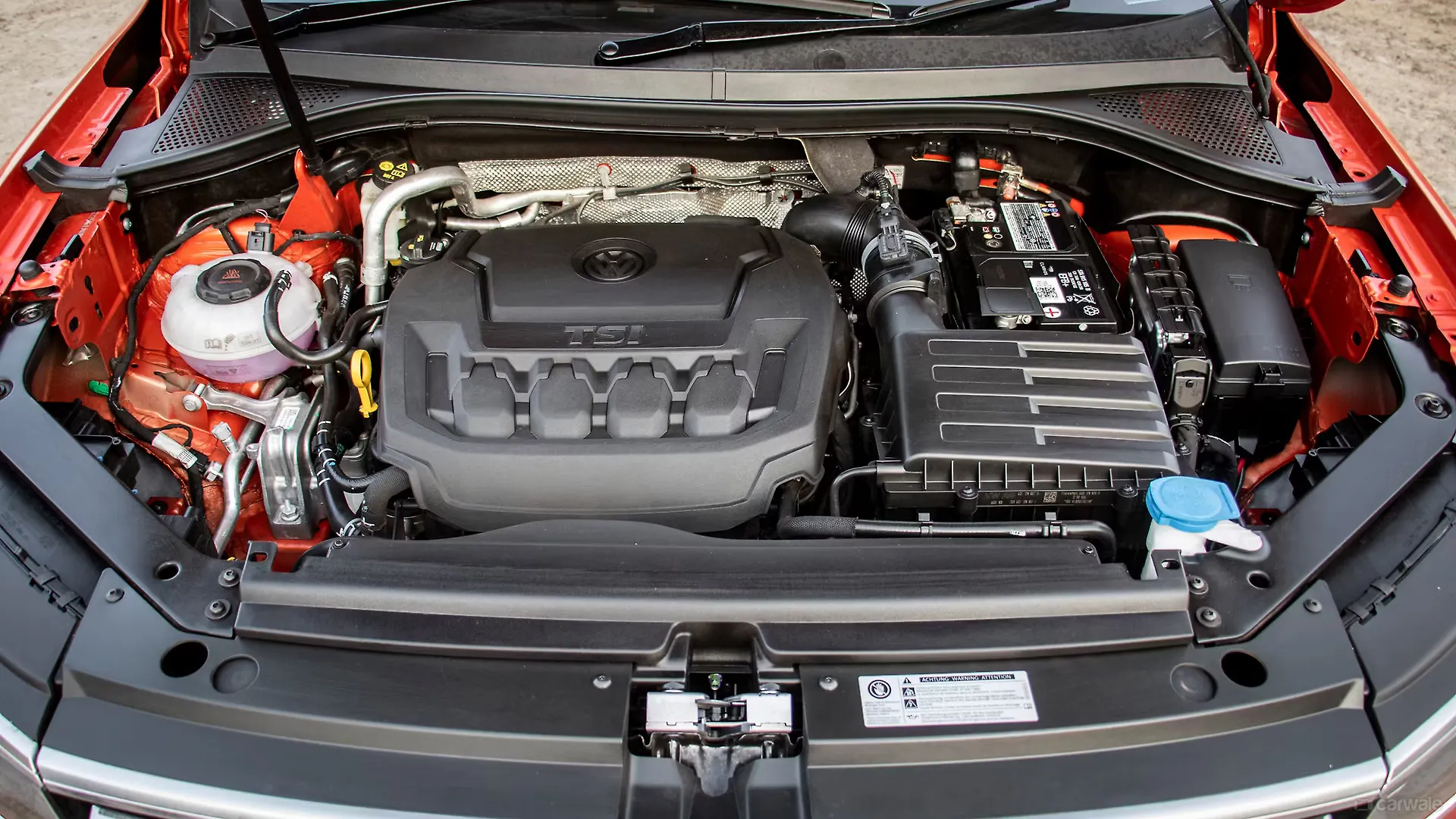 Tiguan AllSpace Engine Bay Image, Tiguan AllSpace Photos in India - CarWale