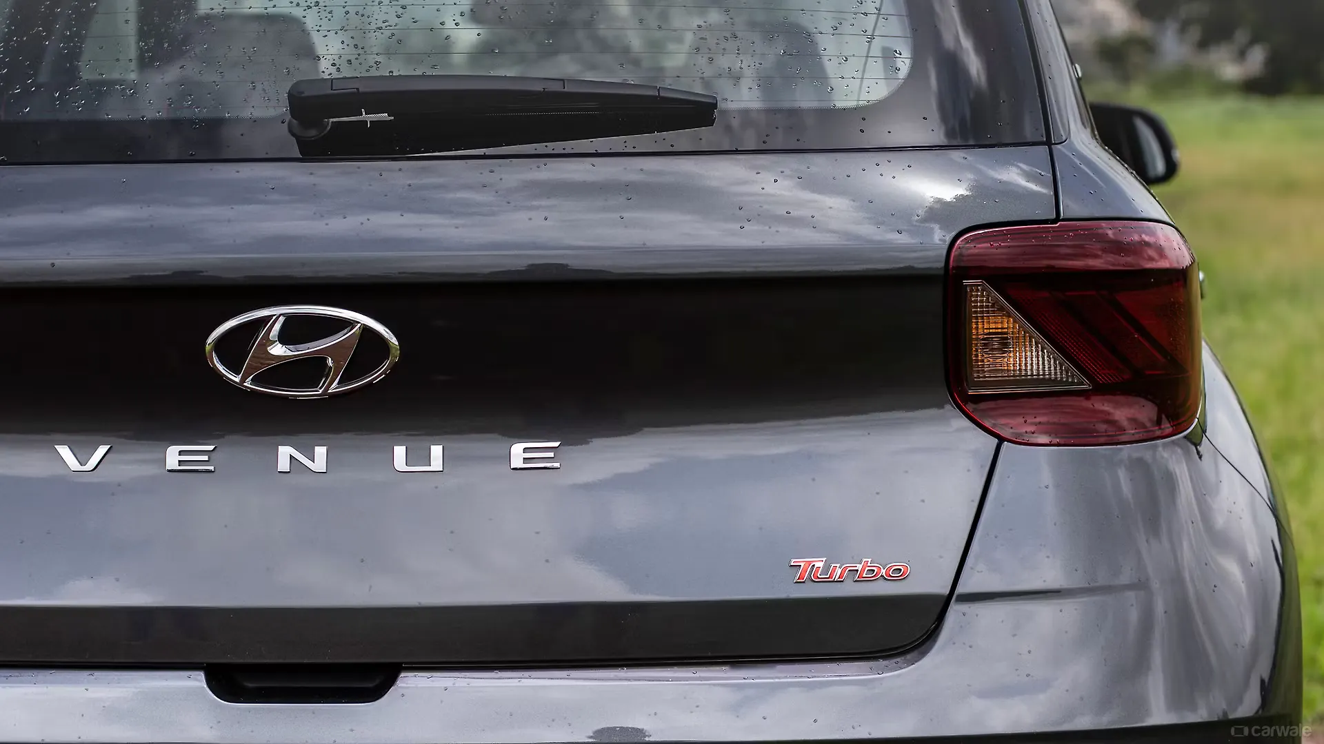 Venue Tail Light/Tail Lamp Image, Venue Photos in India CarWale