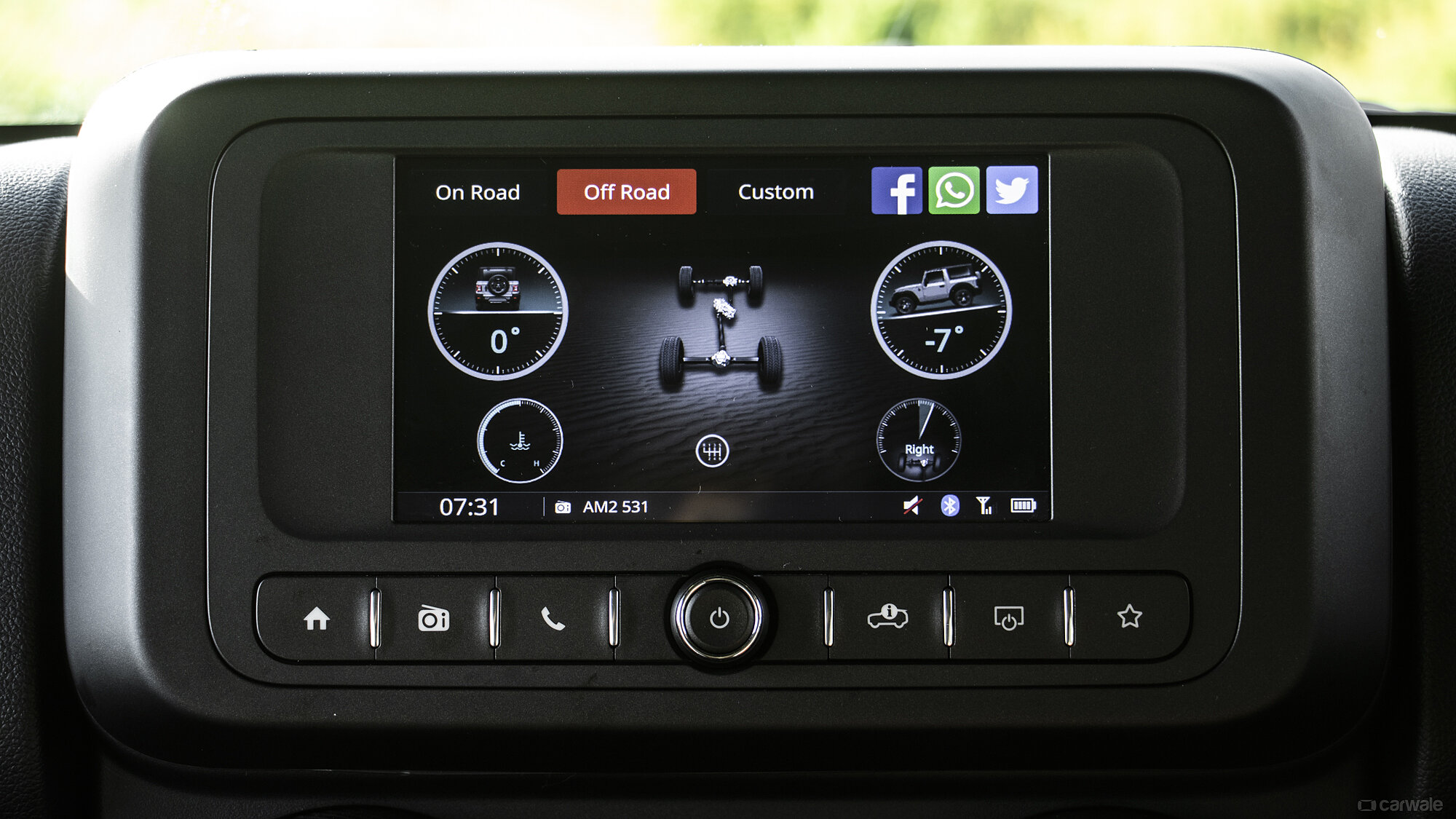 Thar Infotainment System Image, Thar Photos In India - Carwale