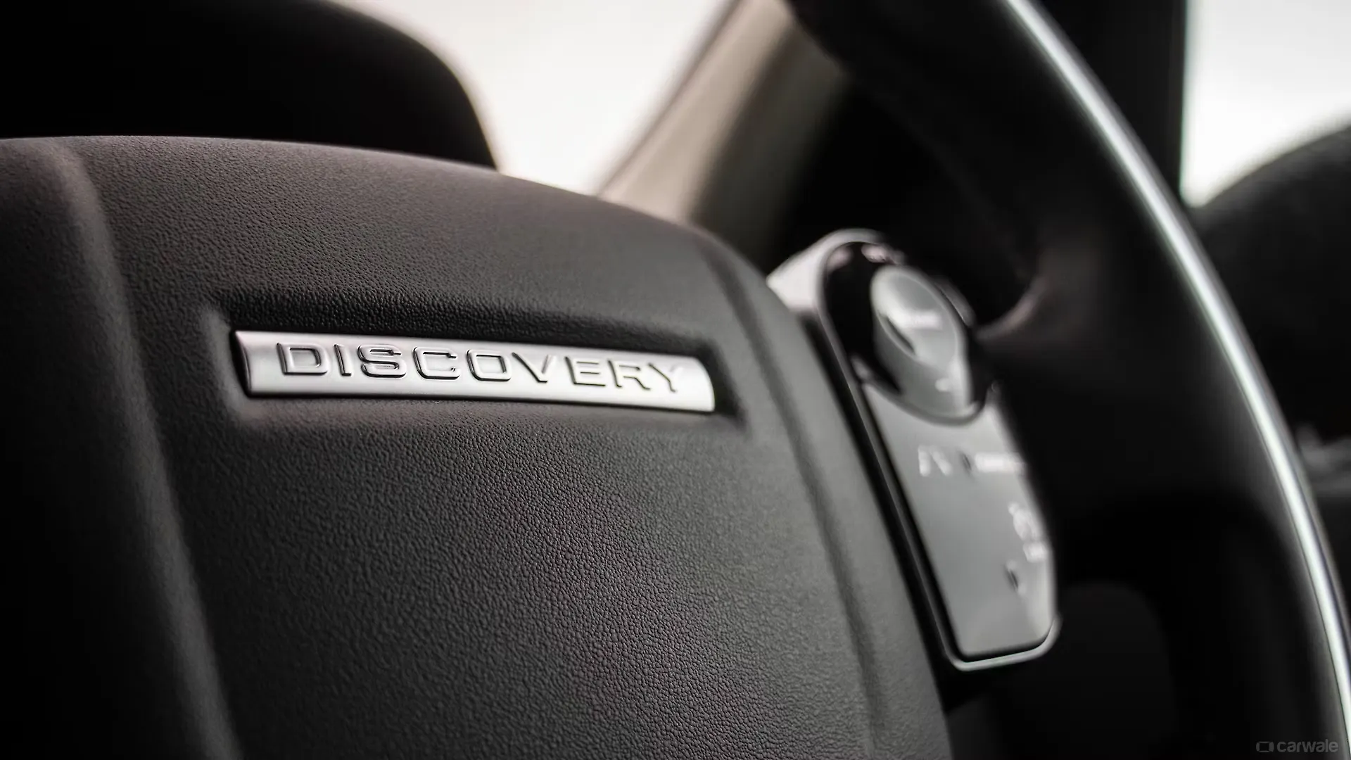 Discovery Sport Steering Wheel Image, Discovery Sport Photos in India CarWale Discovery Sport Steering Wheel Image, Discovery Sport Photos in India CarWale