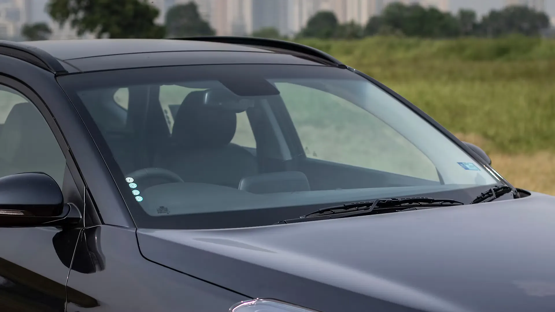 Tucson Front Windshield/Windscreen Image, Tucson Photos in India CarWale