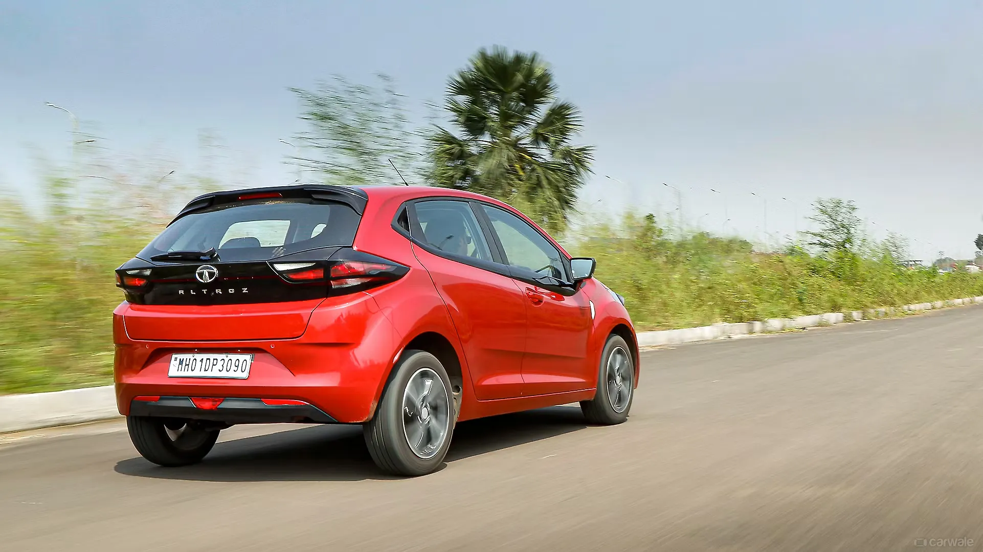 Altroz Right Rear Three Quarter Image, Altroz Photos in India CarWale
