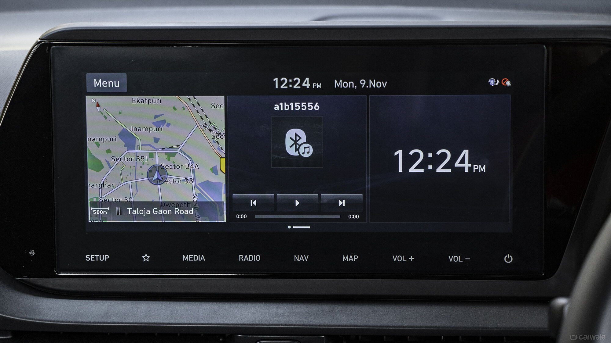 i20 Infotainment System Image, i20 Photos in India - CarWale