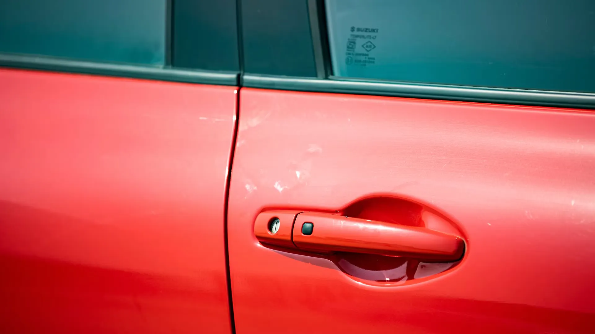 Swift Front Door Handle Image, Swift Photos in India CarWale