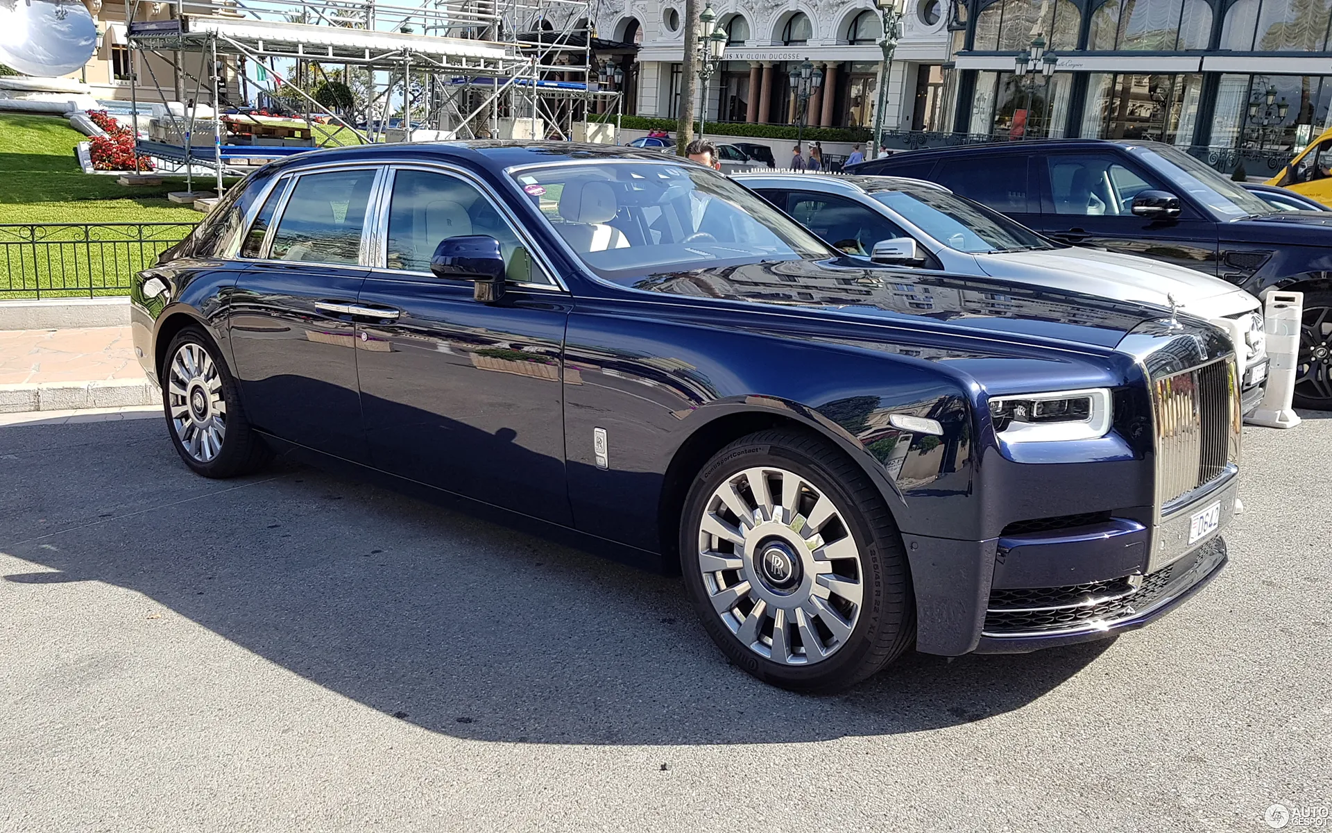 Rolls-Royce Phantom Price in Delhi