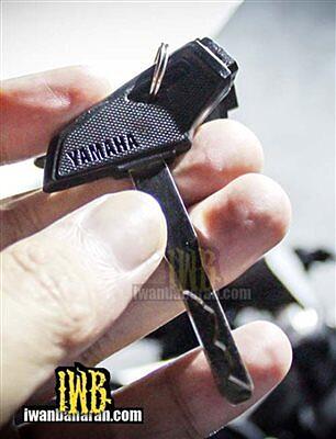 Yamaha-YZF-R15 Key