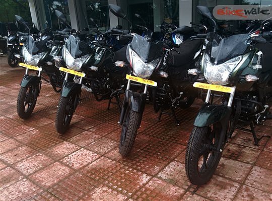 New bajaj best sale discover 150 bs6