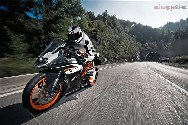 KTM RC200 detailed picture gallery - BikeWale KTM RC200 detailed picture gallery - BikeWale