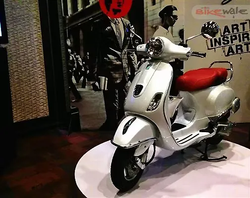 Limited edition Vespa Elegante unveiled - BikeWale