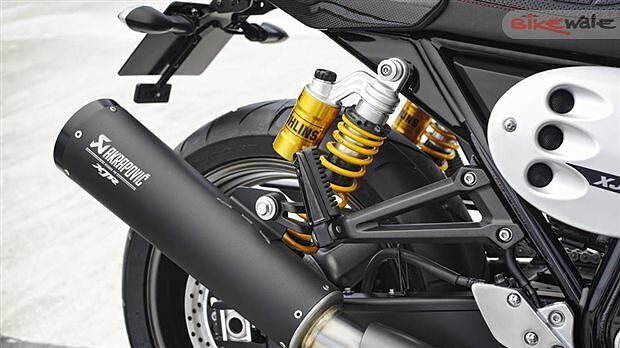 Xjr 1300 deals akrapovic exhaust