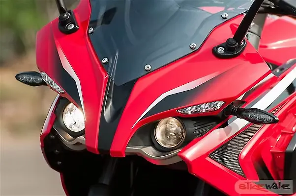 pulsar rs 200 back seat price