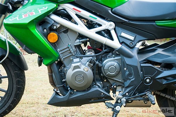 Benelli tnt deals 300 engine